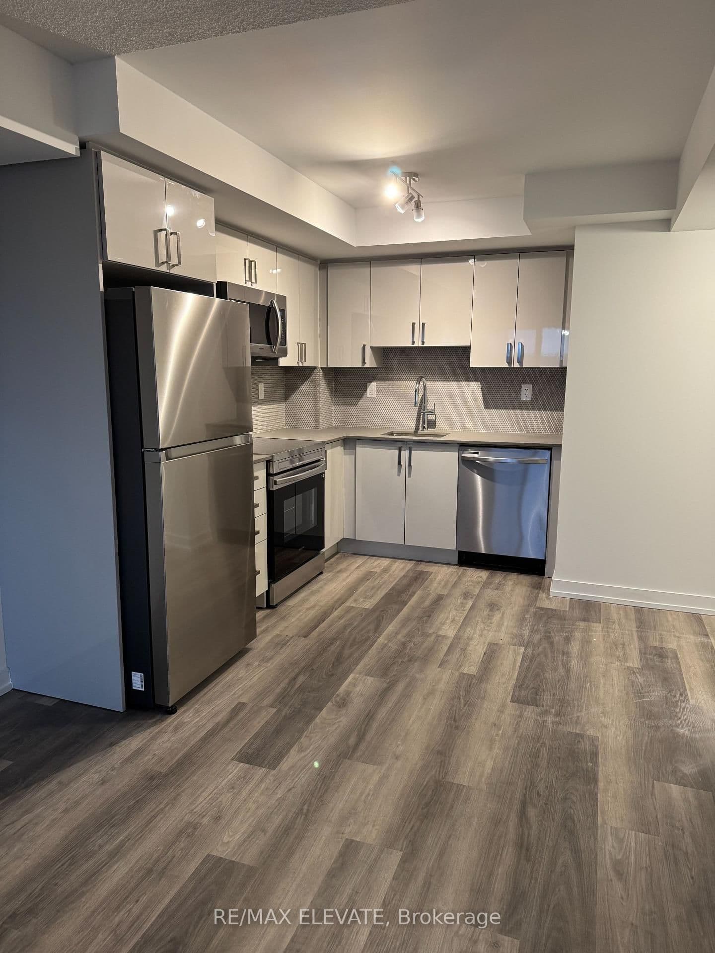 1435 Celebration Drive, Unit 1910 thumbnail 10