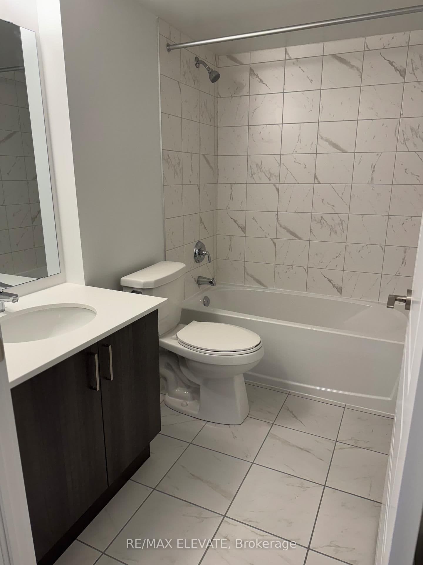 1435 Celebration Drive, Unit 1910 thumbnail 5