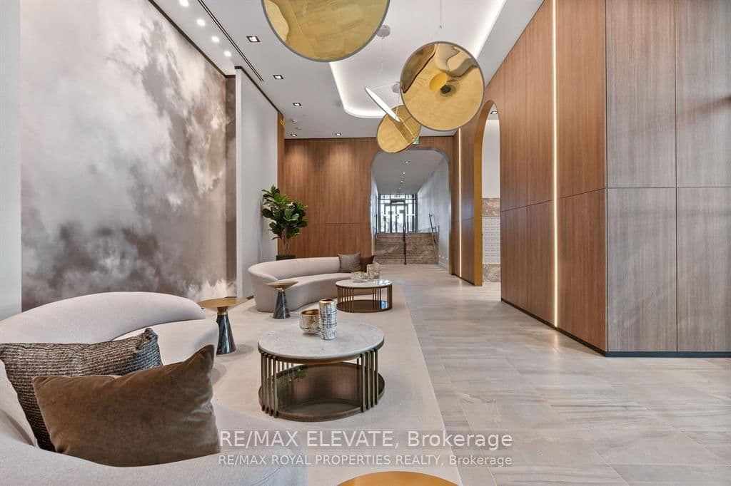 1435 Celebration Drive, Unit 1910 thumbnail 9