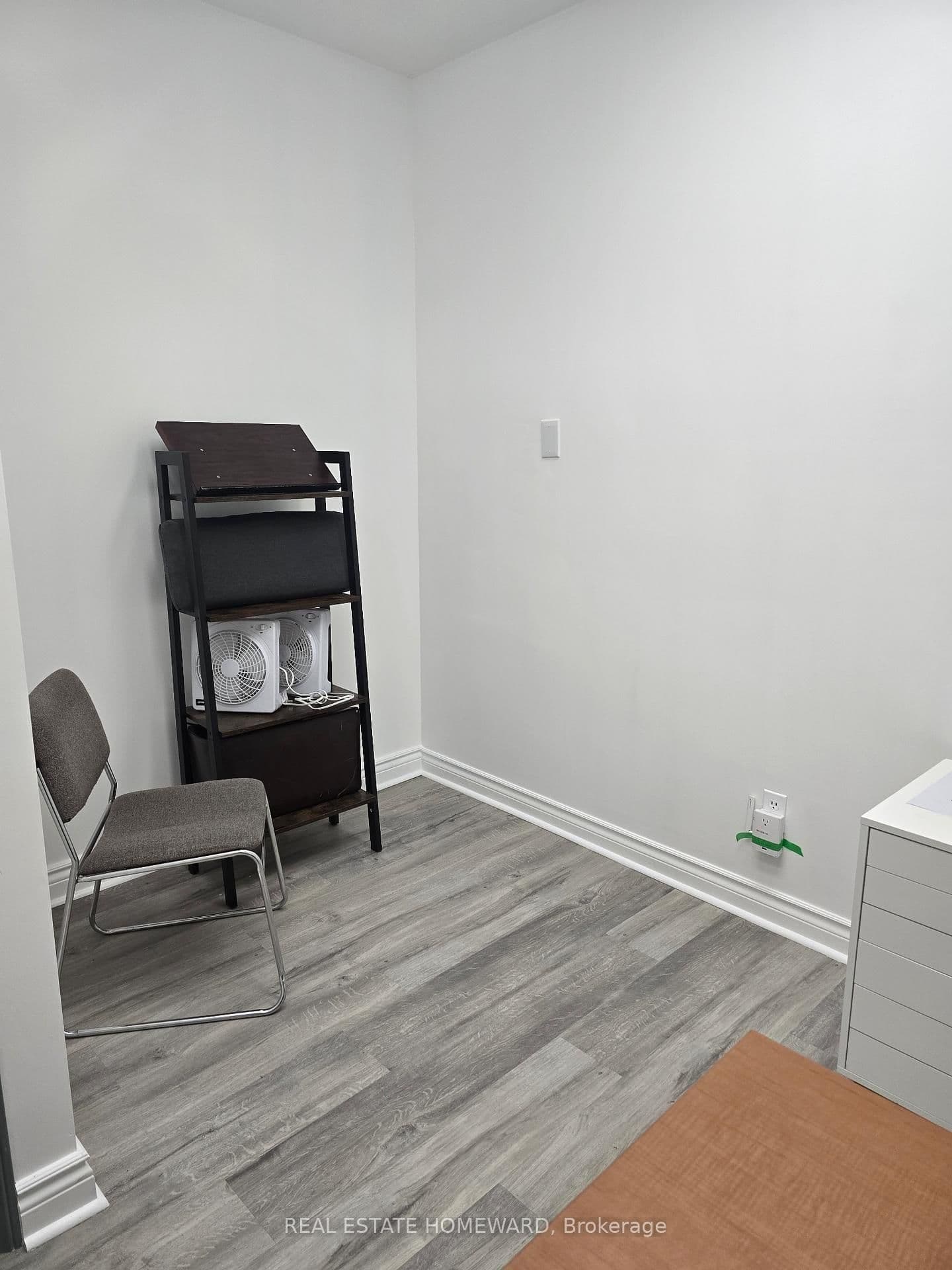 253 Danforth Avenue, Unit 100A thumbnail 3
