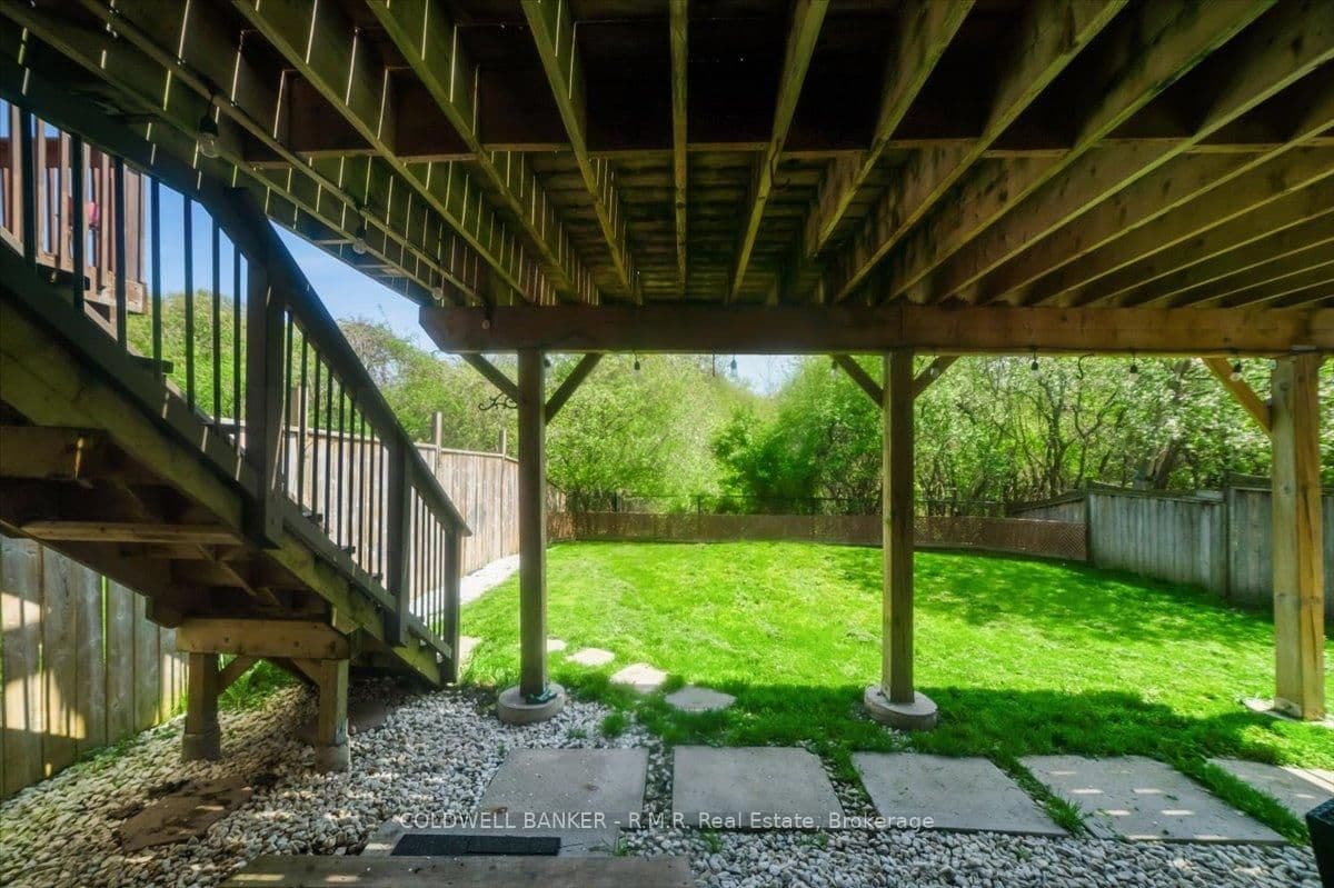 45 Angier Crescent thumbnail 35