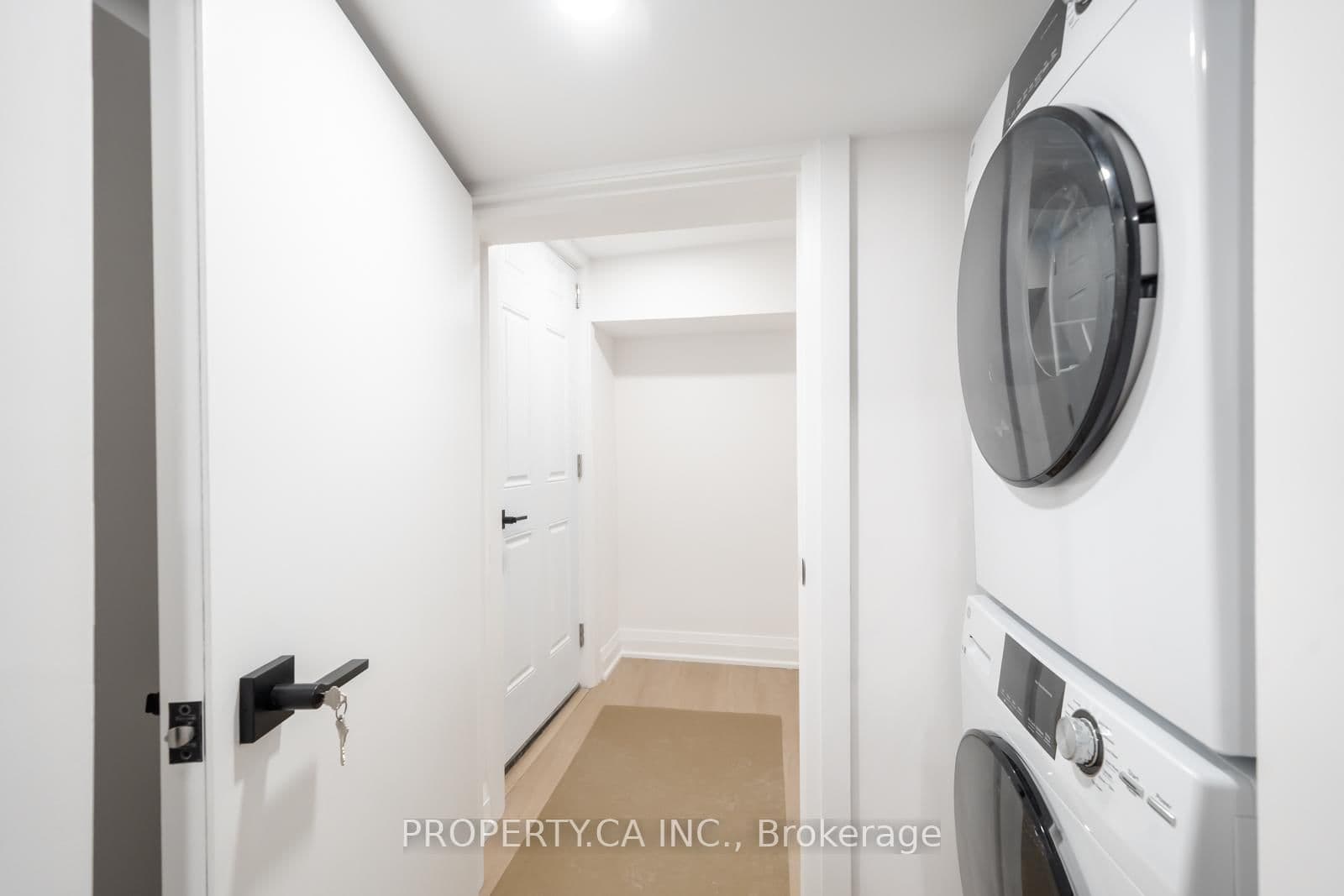 344 Highfield Road, Unit Lower - Image 1