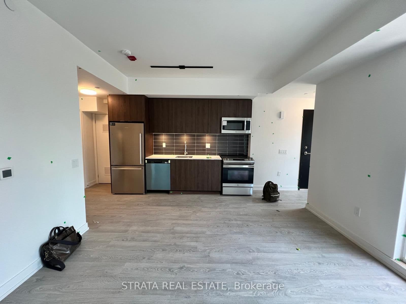172 Clonmore Drive, Unit 12 thumbnail 2