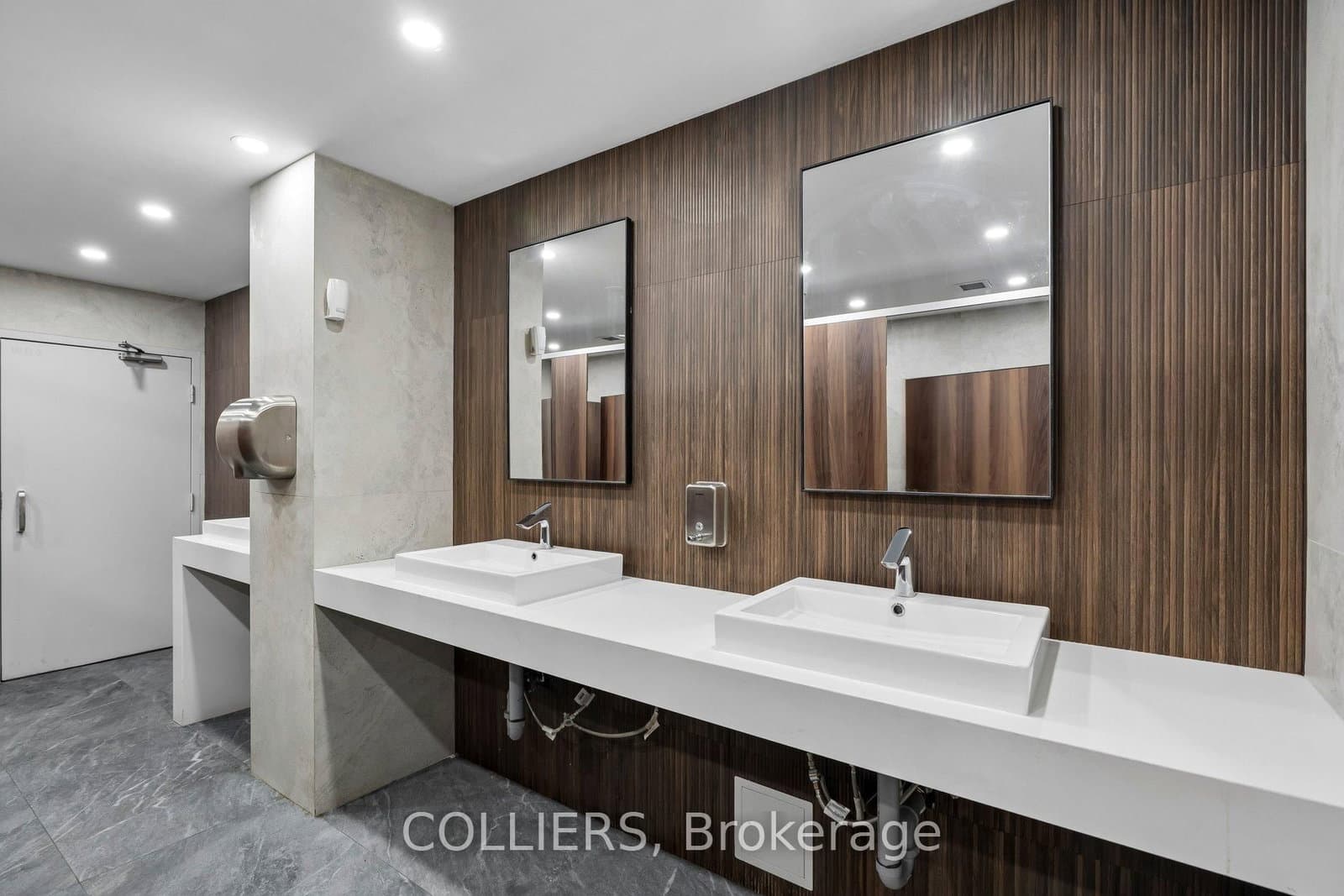 1450 Midland Avenue, Unit 1456 thumbnail 13