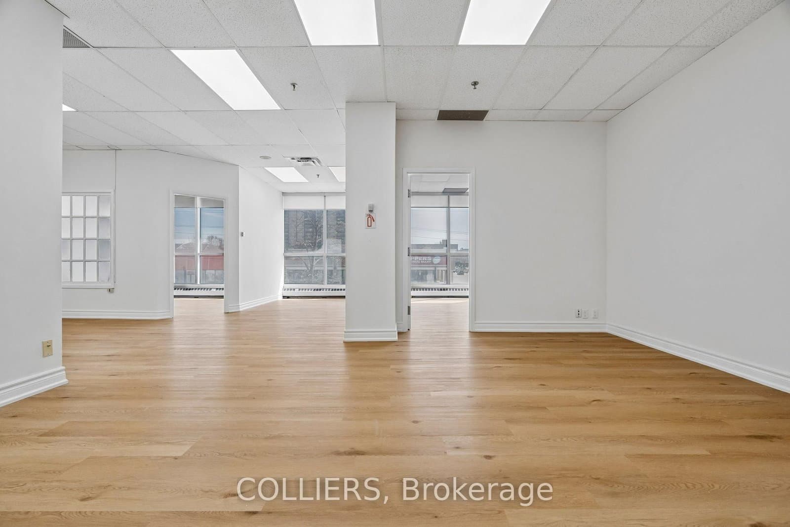 1450 Midland Avenue, Unit 300 thumbnail 6