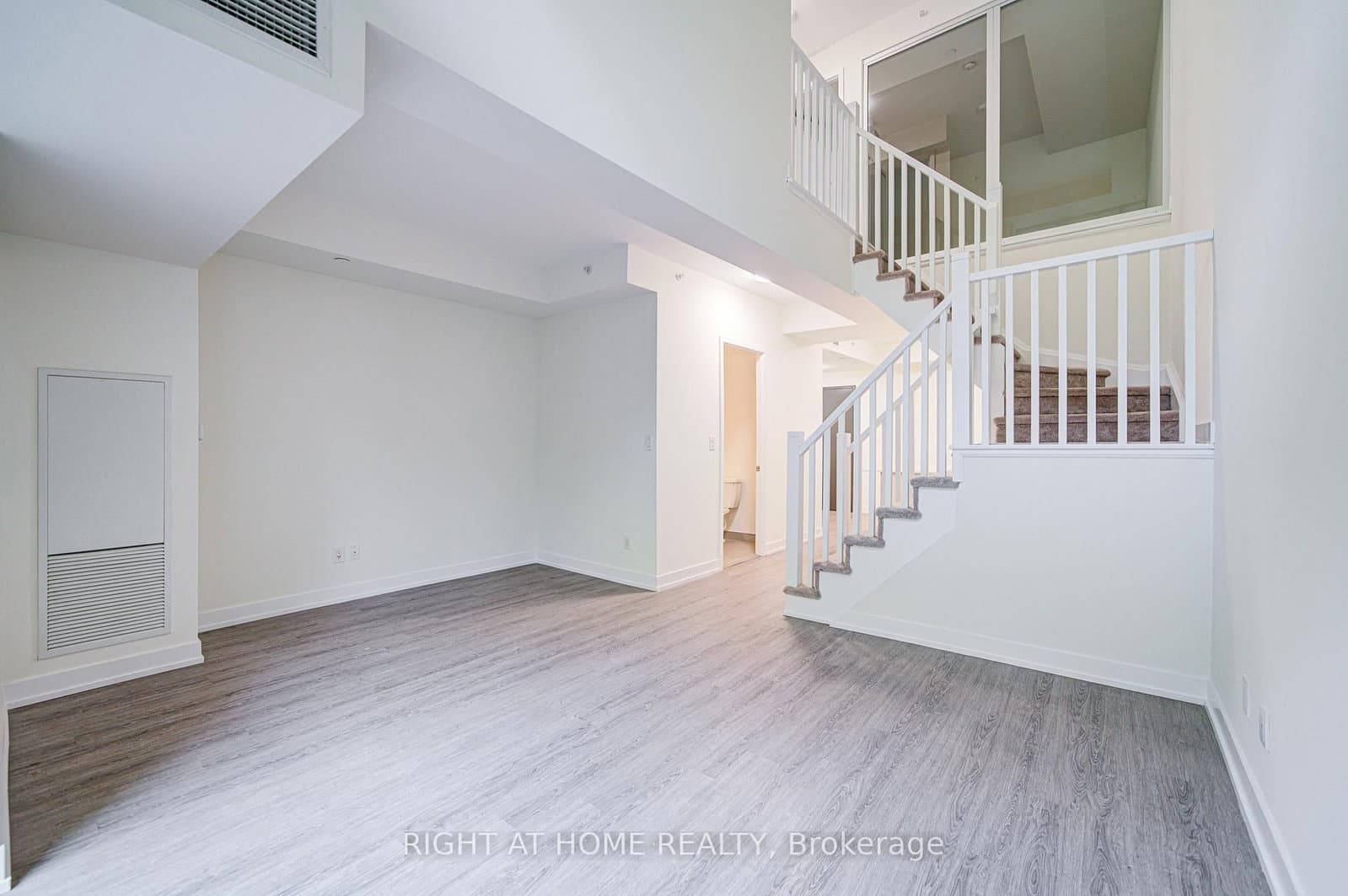 1350 Kingston Road, Unit Th03 thumbnail 16