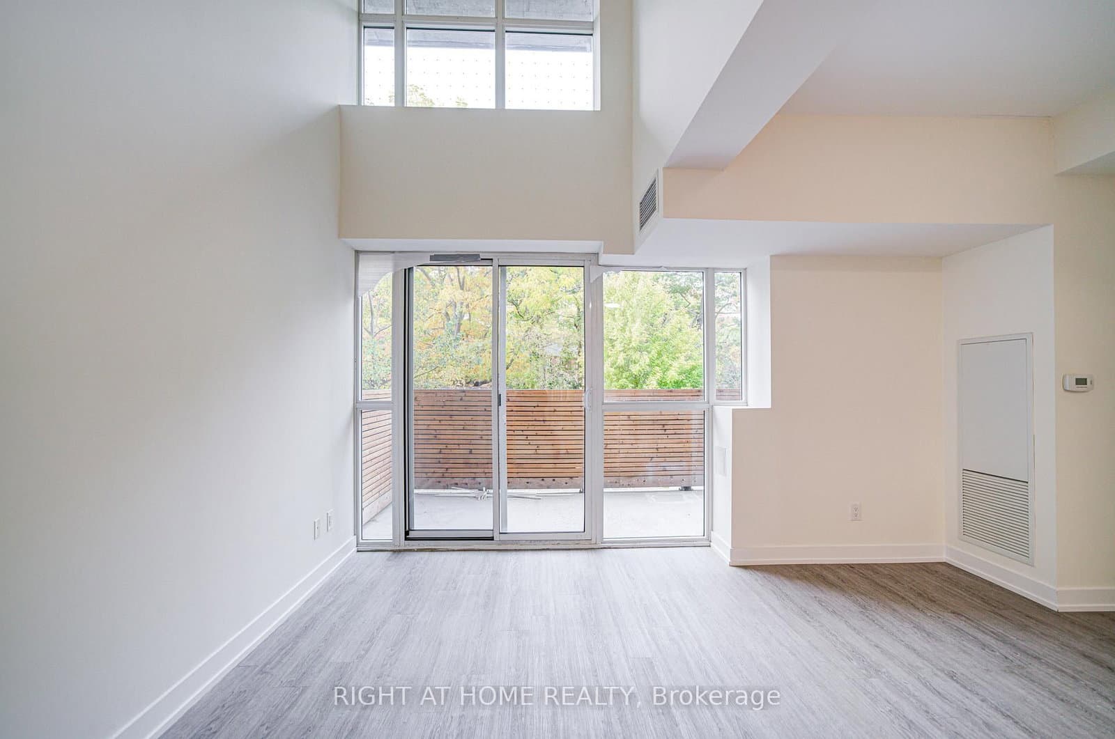 1350 Kingston Road, Unit Th03 thumbnail 18
