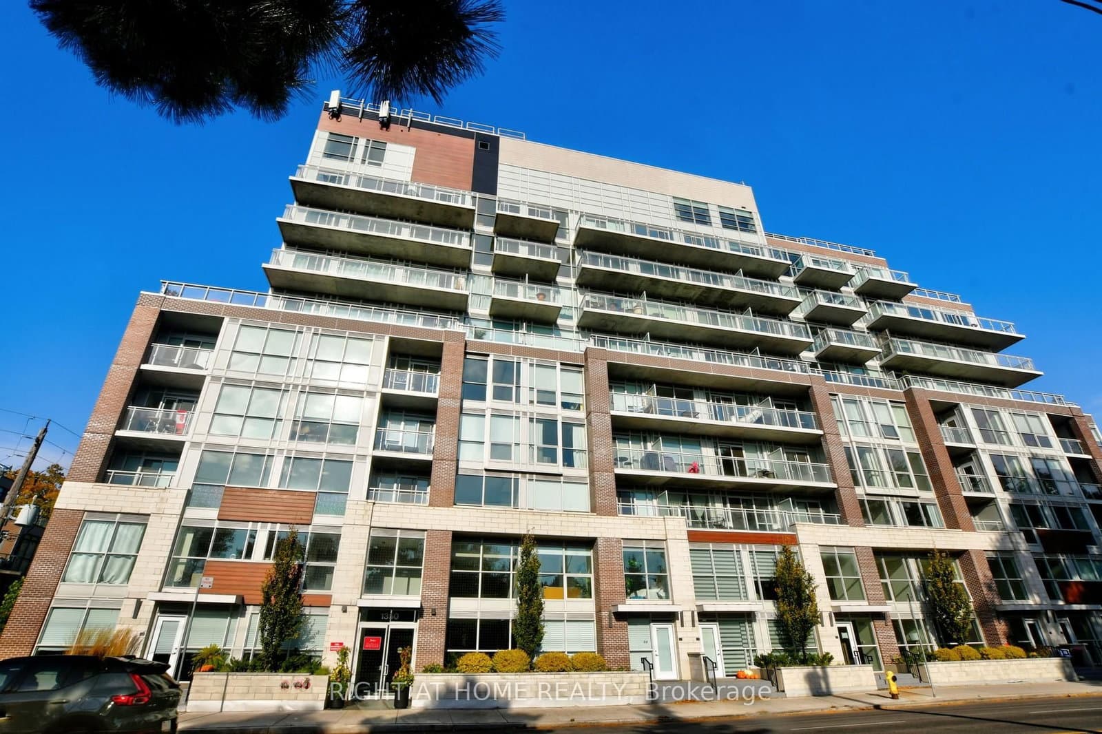 1350 Kingston Road, Unit Th03 thumbnail 2