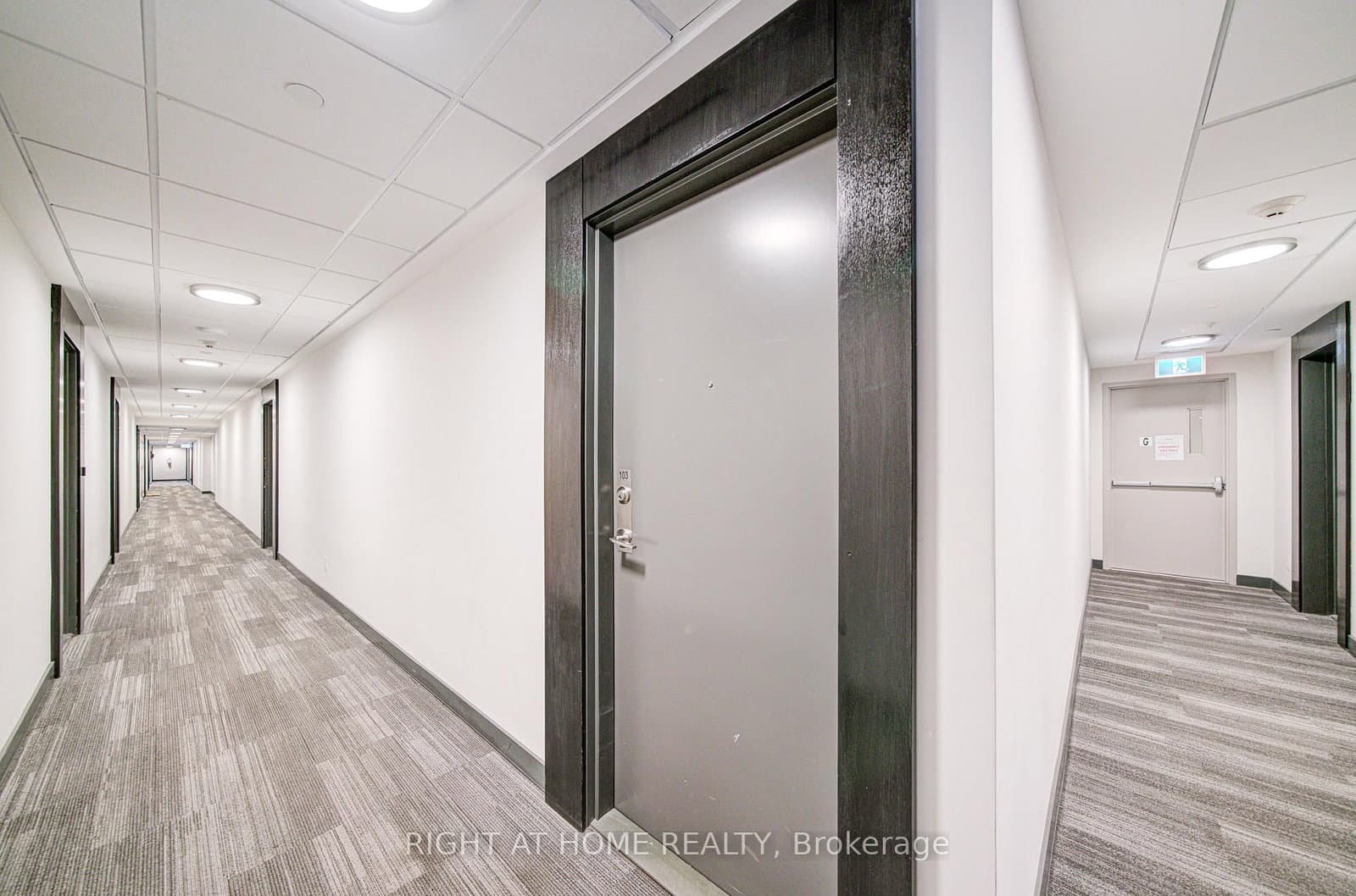 1350 Kingston Road, Unit Th03 thumbnail 5