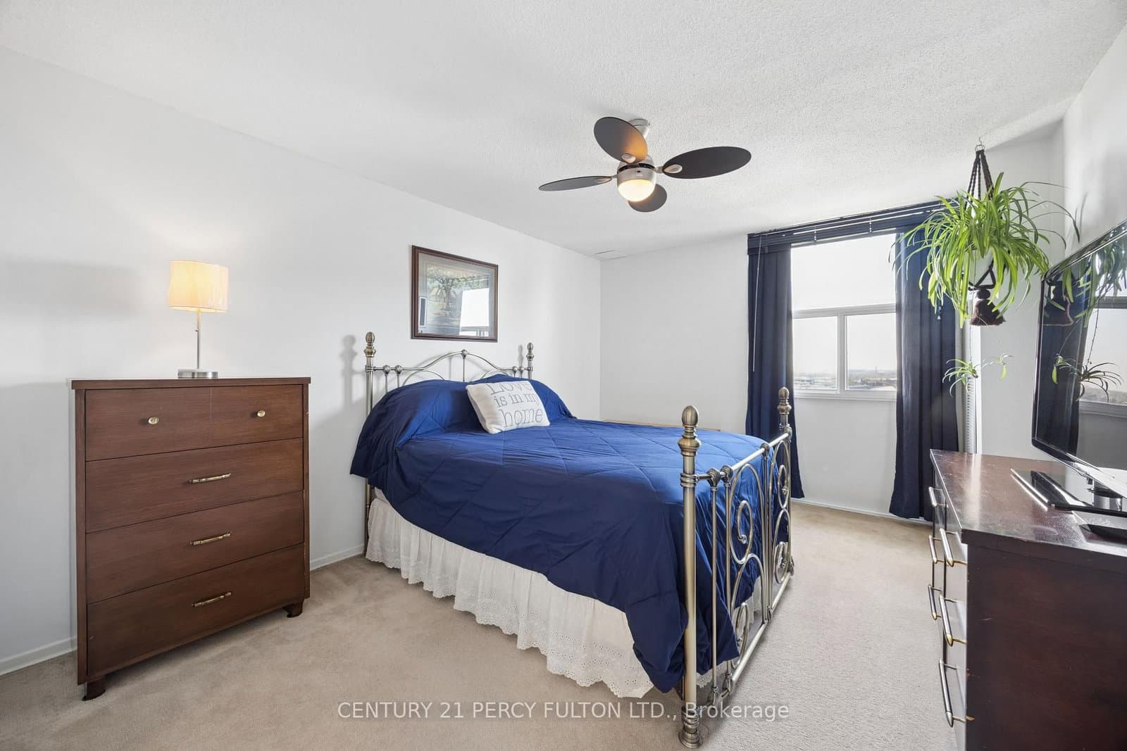 66 Falby Court, Unit PH9 thumbnail 14