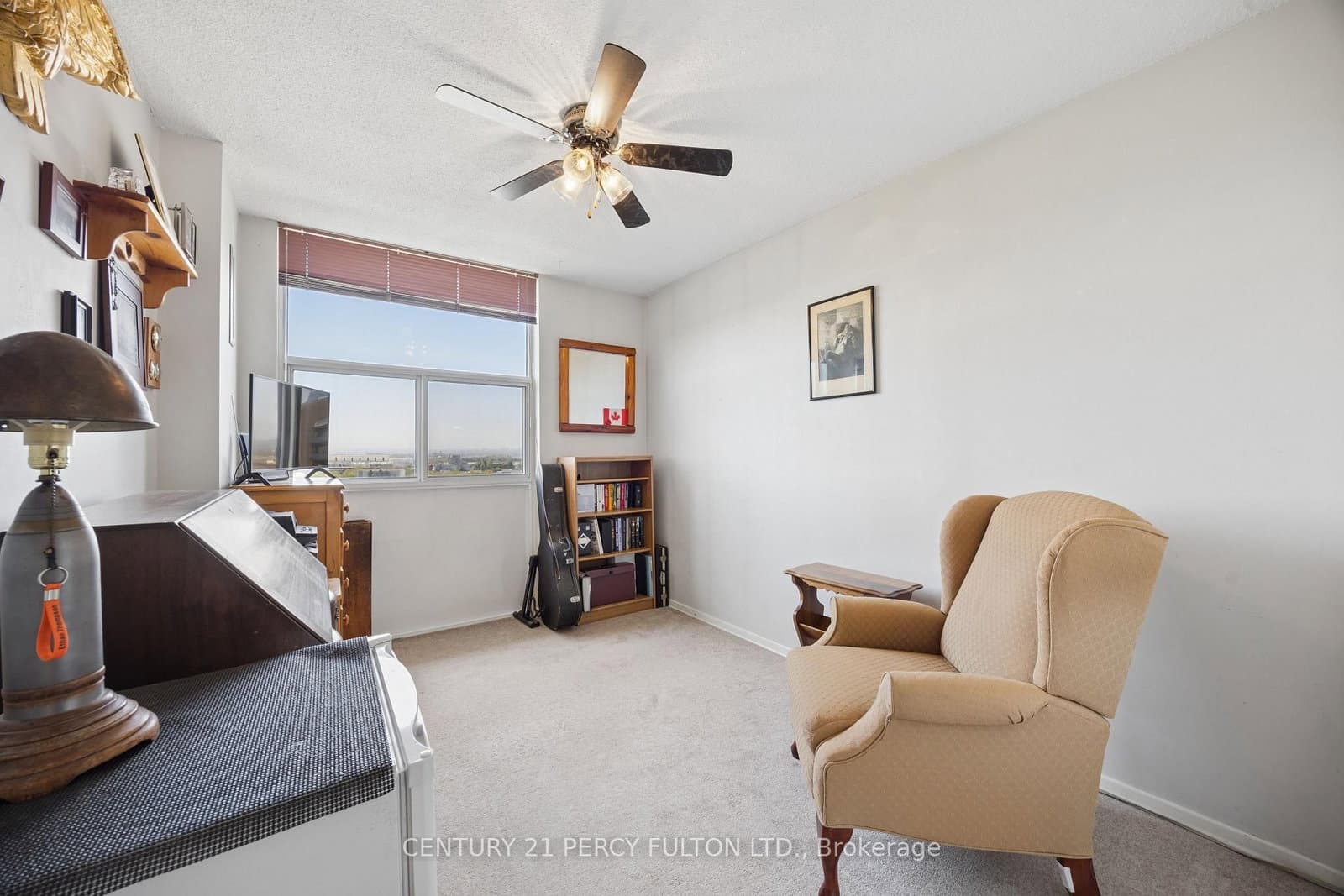 66 Falby Court, Unit PH9 thumbnail 16