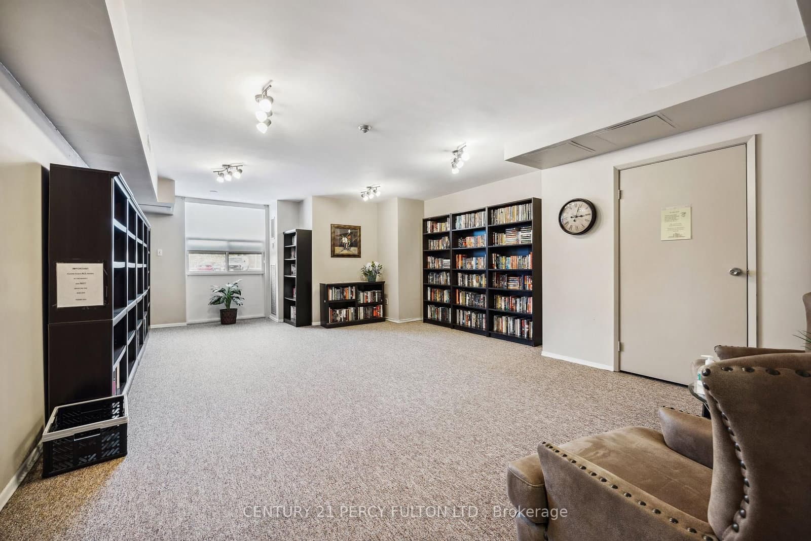 66 Falby Court, Unit PH9 thumbnail 23