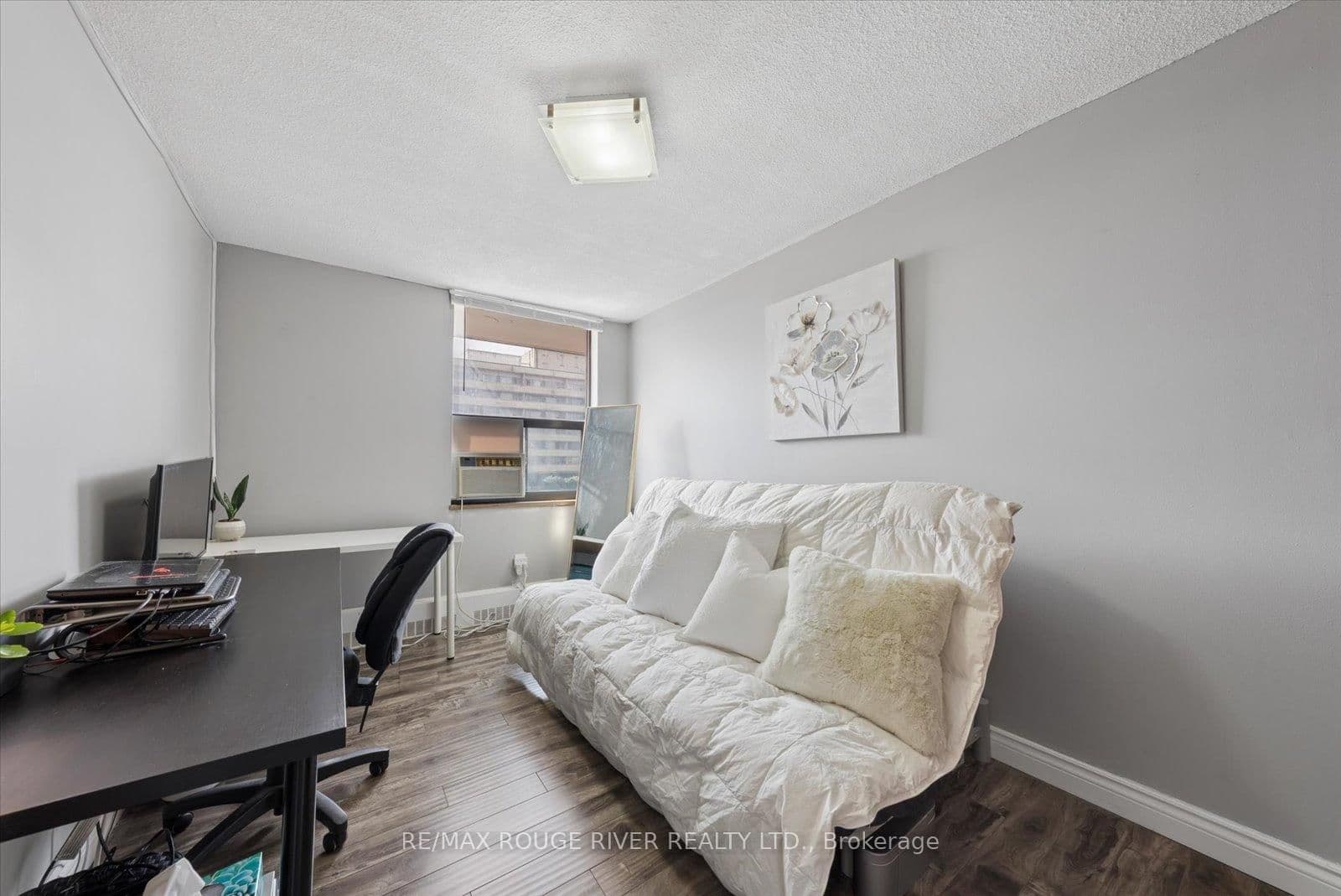 90 Ling Road, Unit 907 thumbnail 26