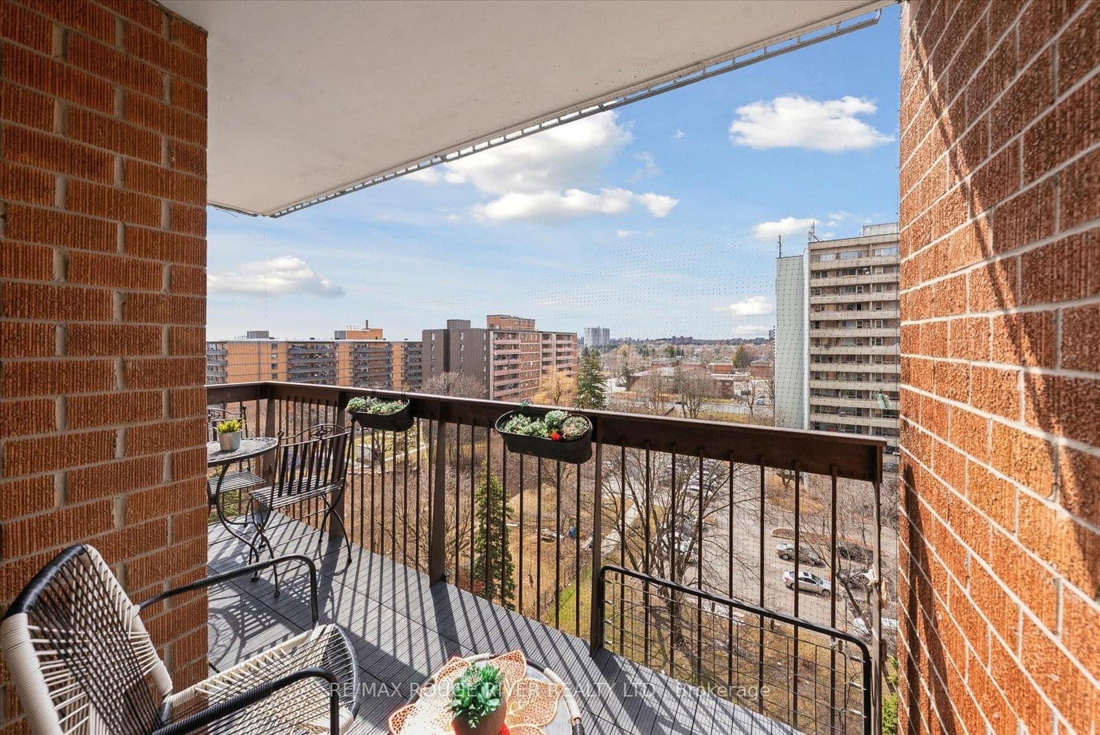90 Ling Road, Unit 907 thumbnail 30