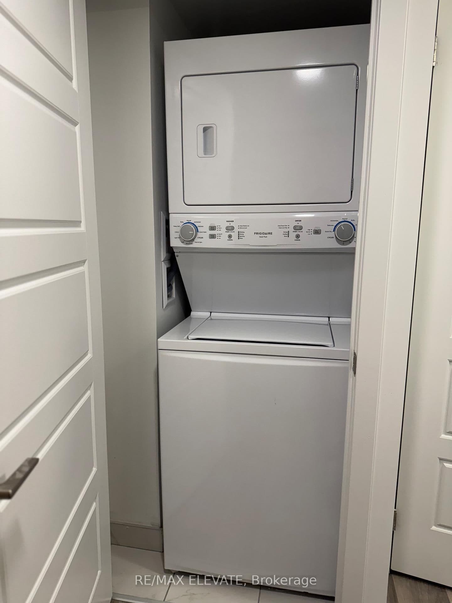 1435 Celebration Drive, Unit 1910 thumbnail 11