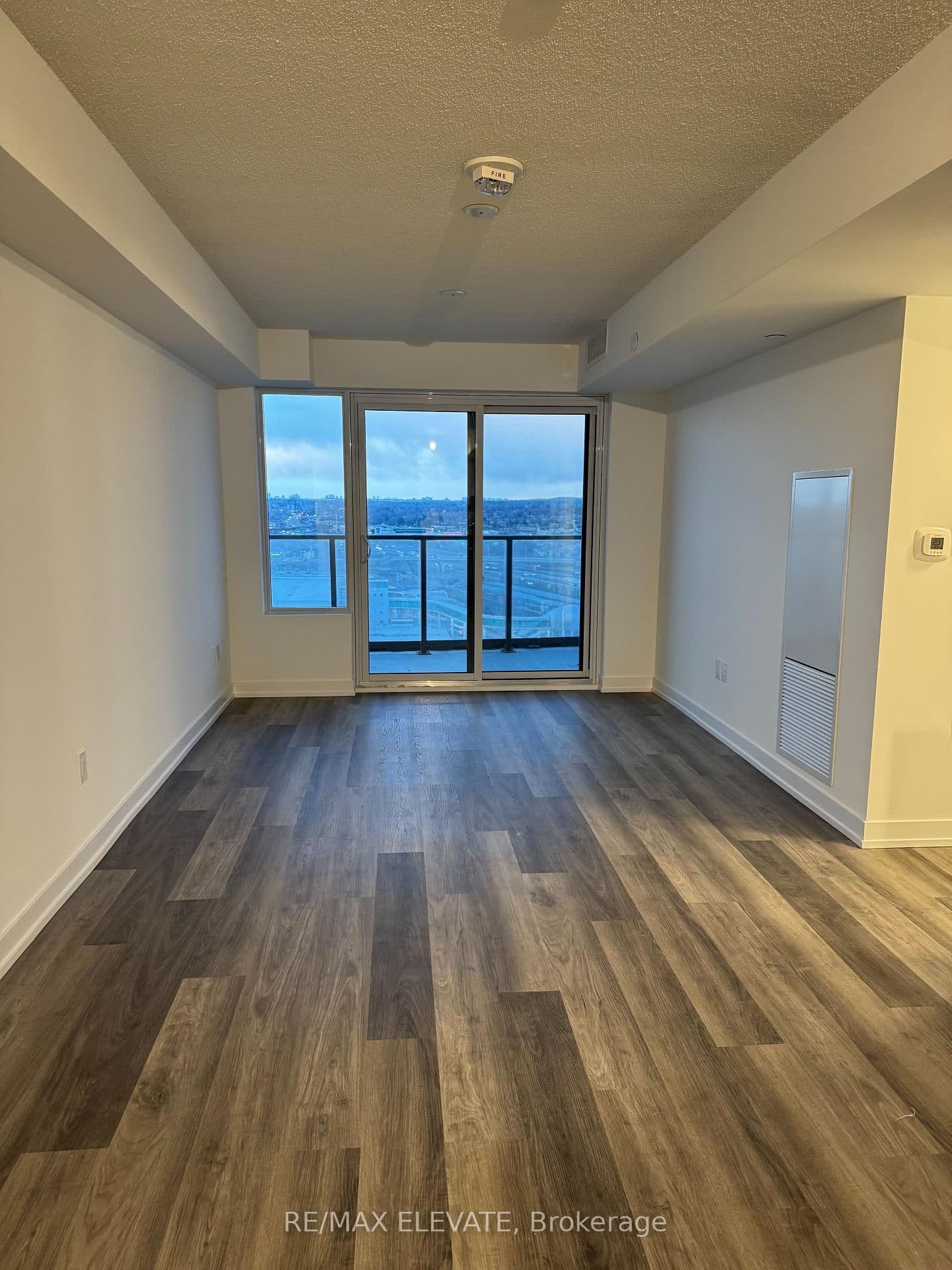 1435 Celebration Drive, Unit 1910 thumbnail 2