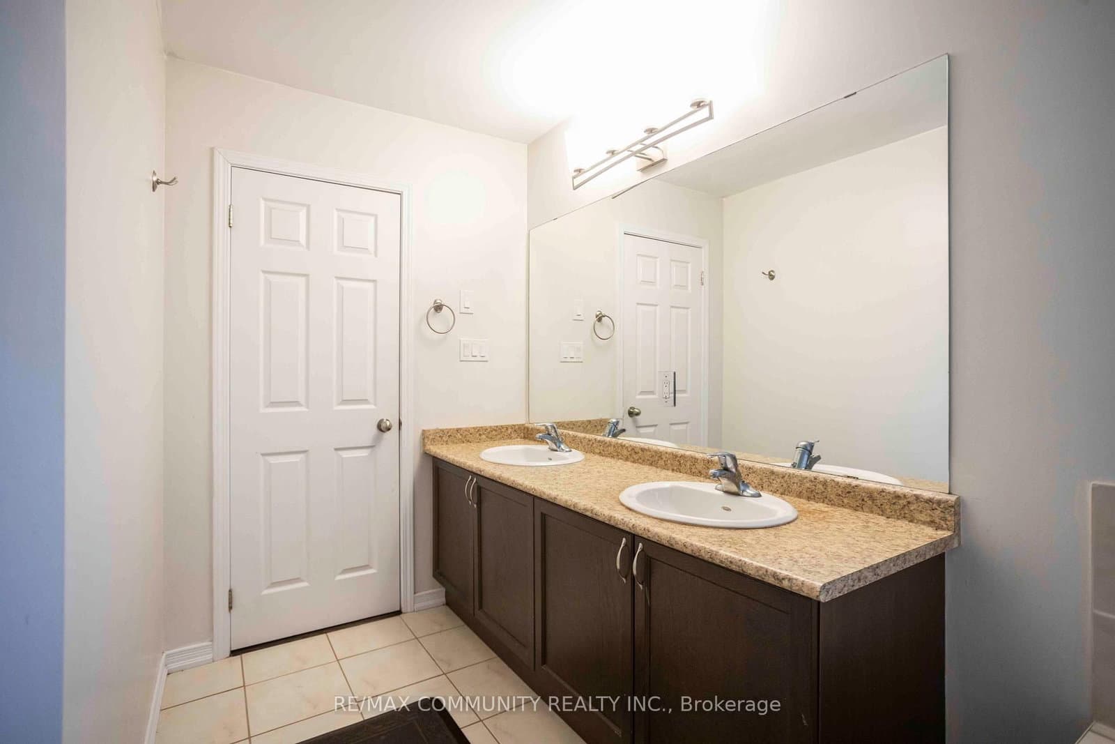 74 Stannardville Drive thumbnail 21