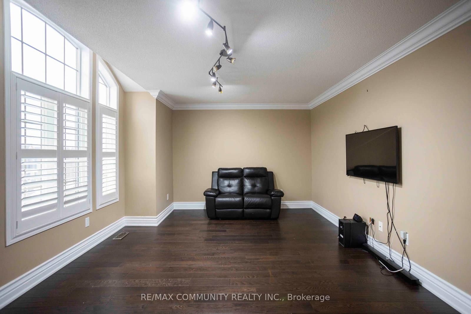 74 Stannardville Drive thumbnail 26
