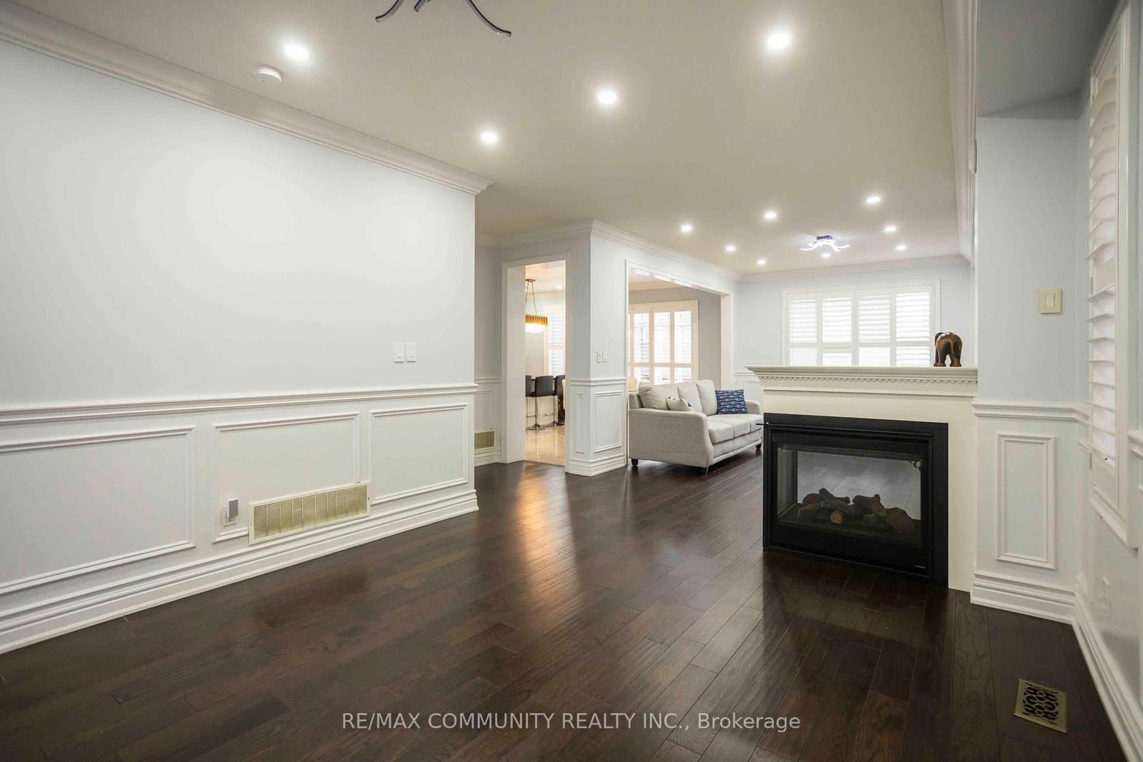 74 Stannardville Drive thumbnail 4
