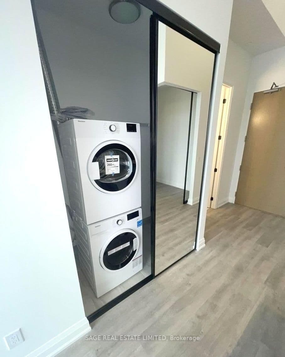 2369 Danforth Avenue, Unit 1006 thumbnail 18