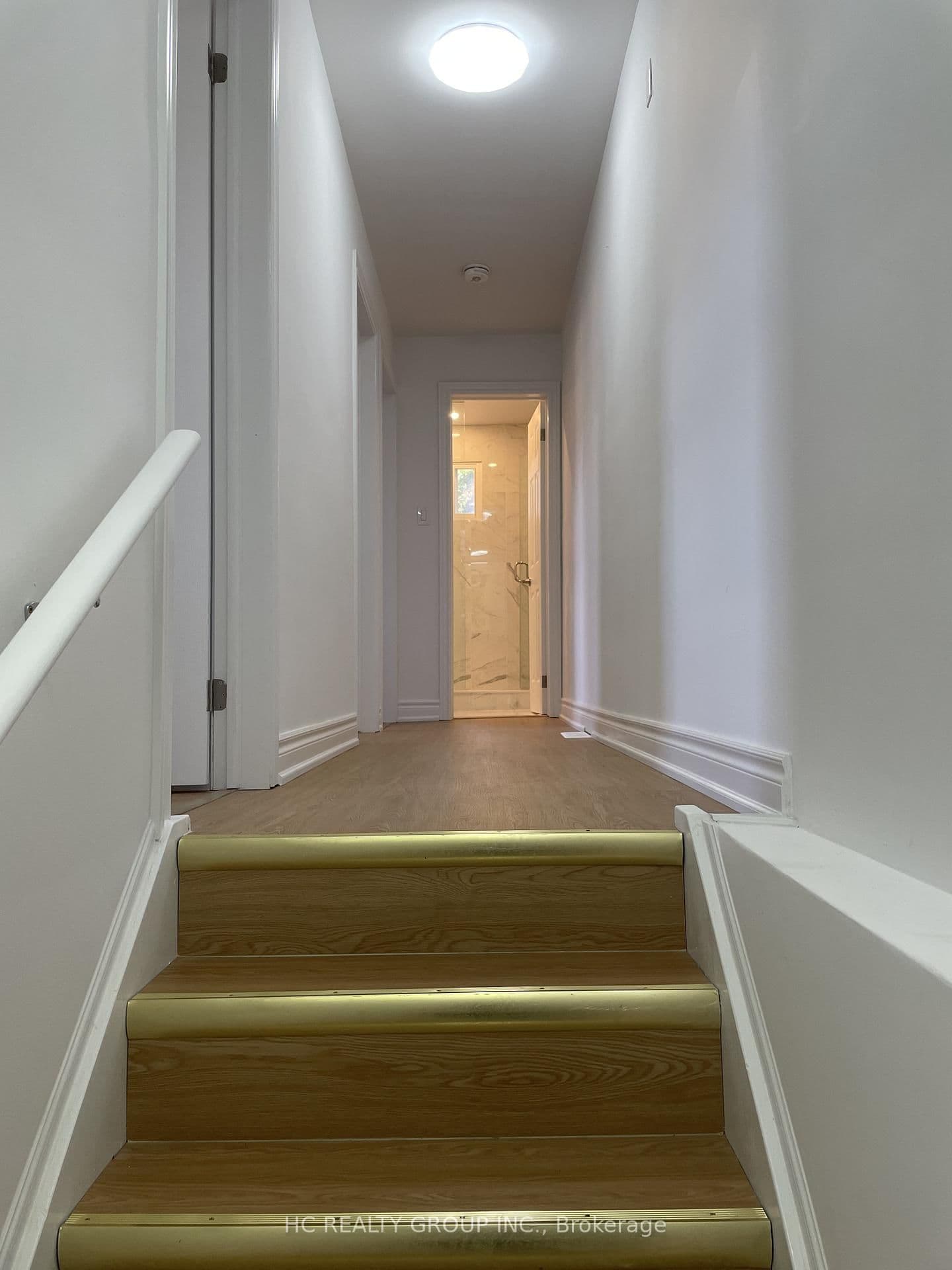 48 Torrens Avenue, Unit Upper thumbnail 4