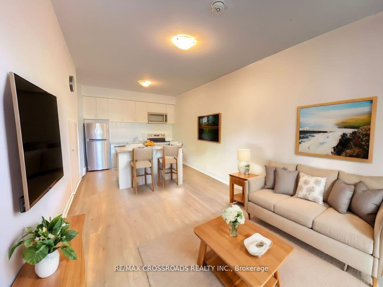 1720 Simcoe Street N, Unit 5 thumbnail 3