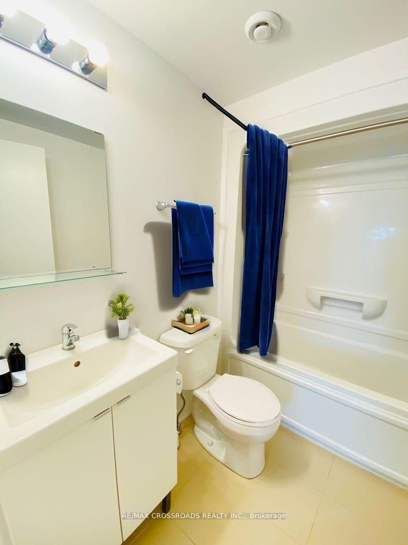 1720 Simcoe Street N, Unit 5 thumbnail 8