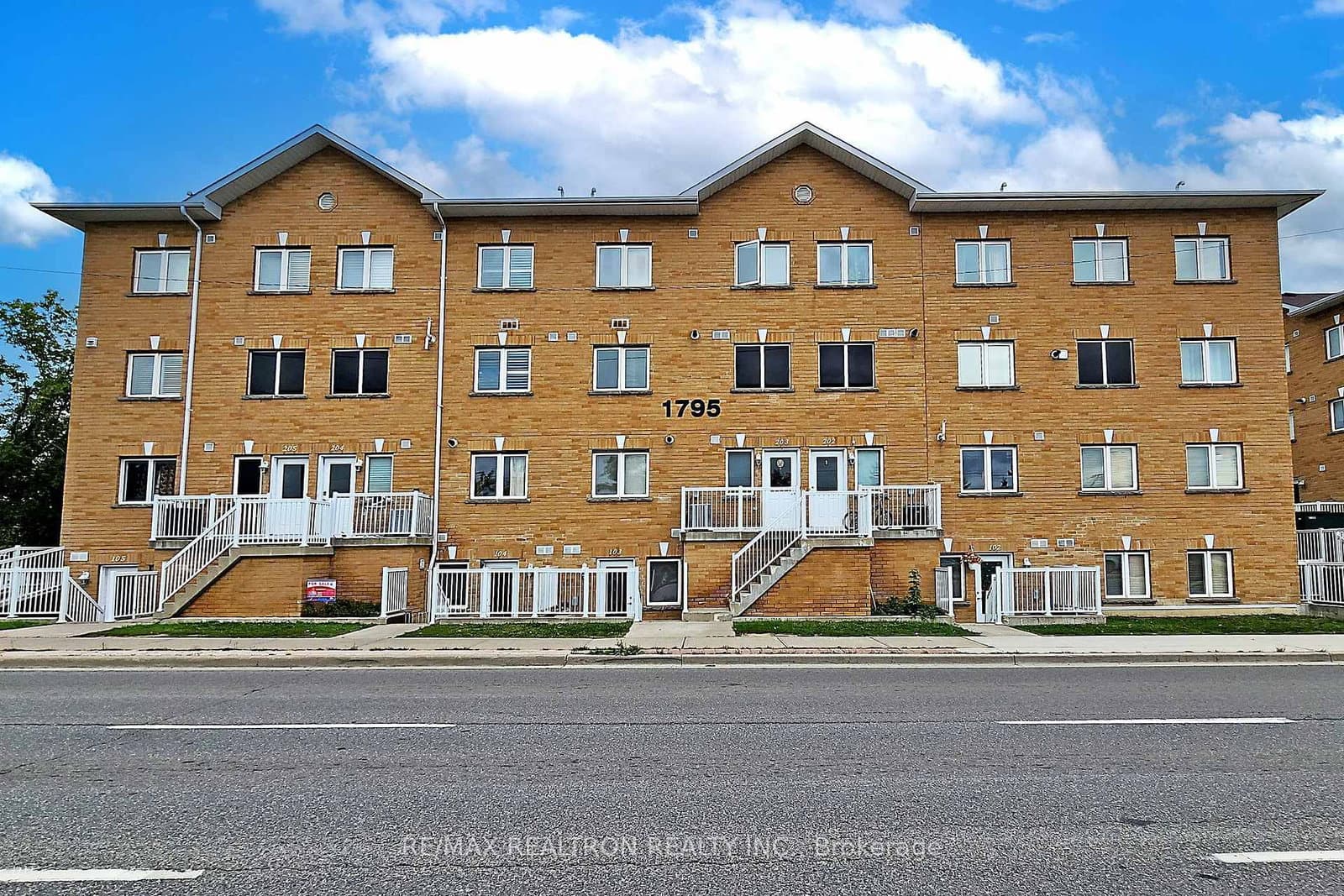 1795 Markham Road, Unit 106 thumbnail 3