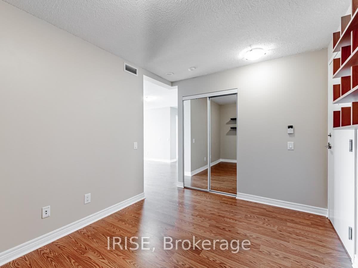 83 Borough Drive, Unit 715 thumbnail 4