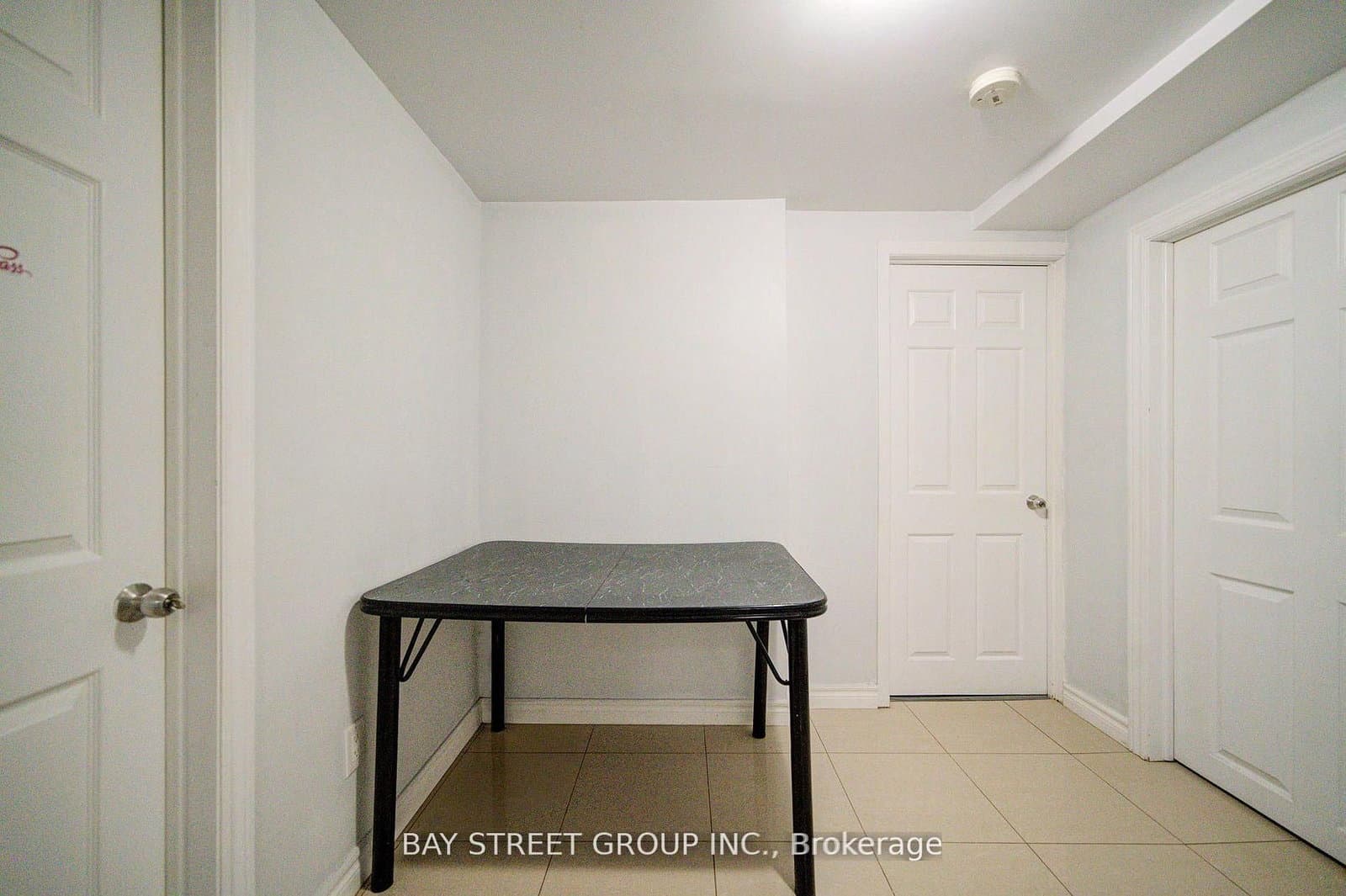 5 Lockdare Street, Unit BSMT thumbnail 7
