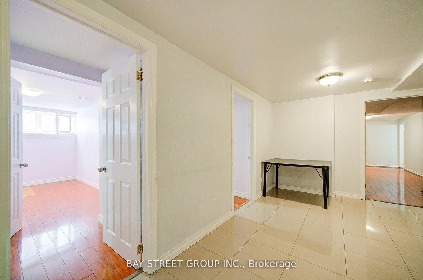 5 Lockdare Street, Unit BSMT thumbnail 8