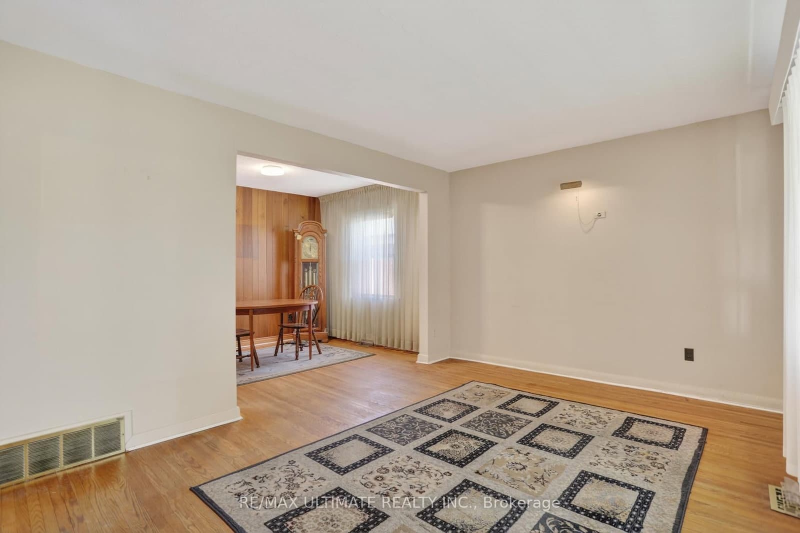 1494 Danforth Road thumbnail 10