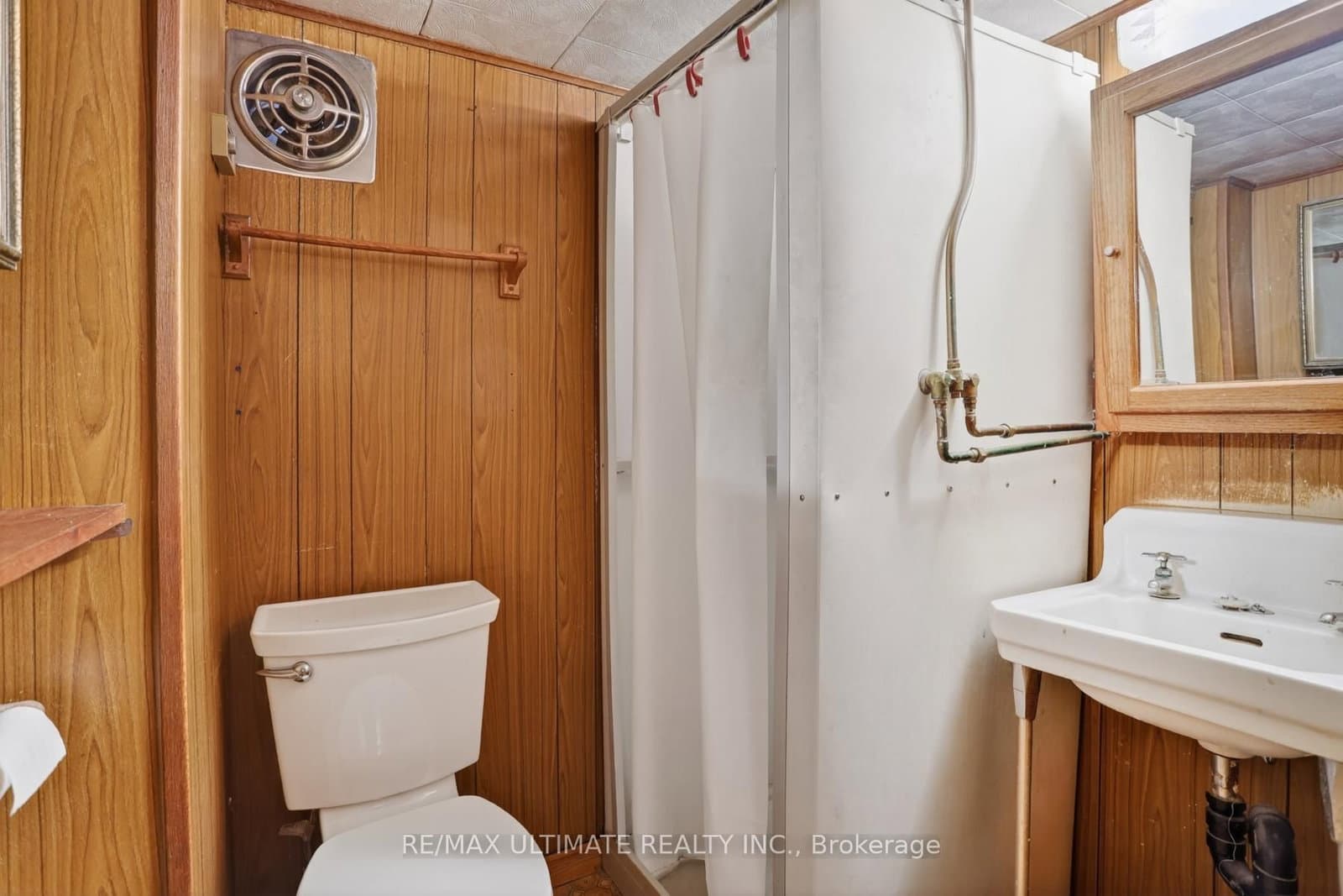1494 Danforth Road thumbnail 33