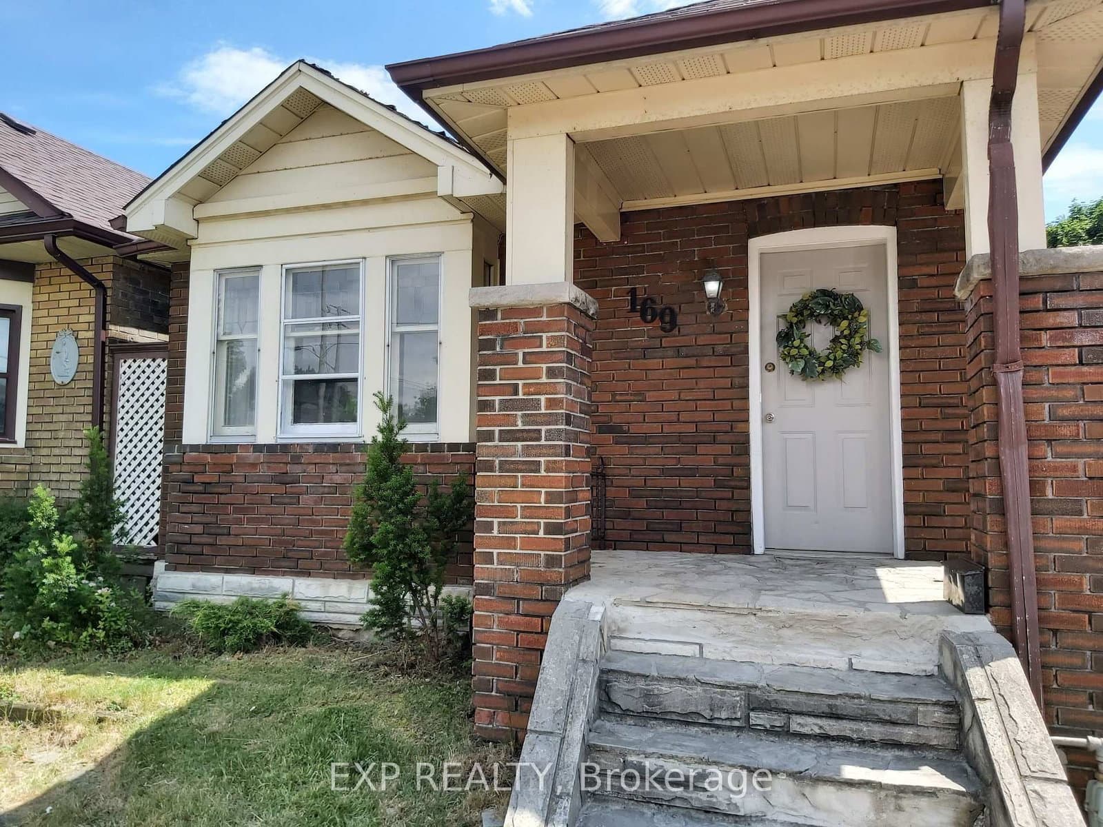 169 O'Connor Drive, Unit Bachelor thumbnail 10
