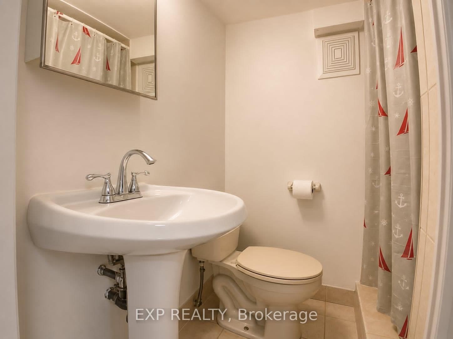 169 O'Connor Drive, Unit Bachelor thumbnail 7