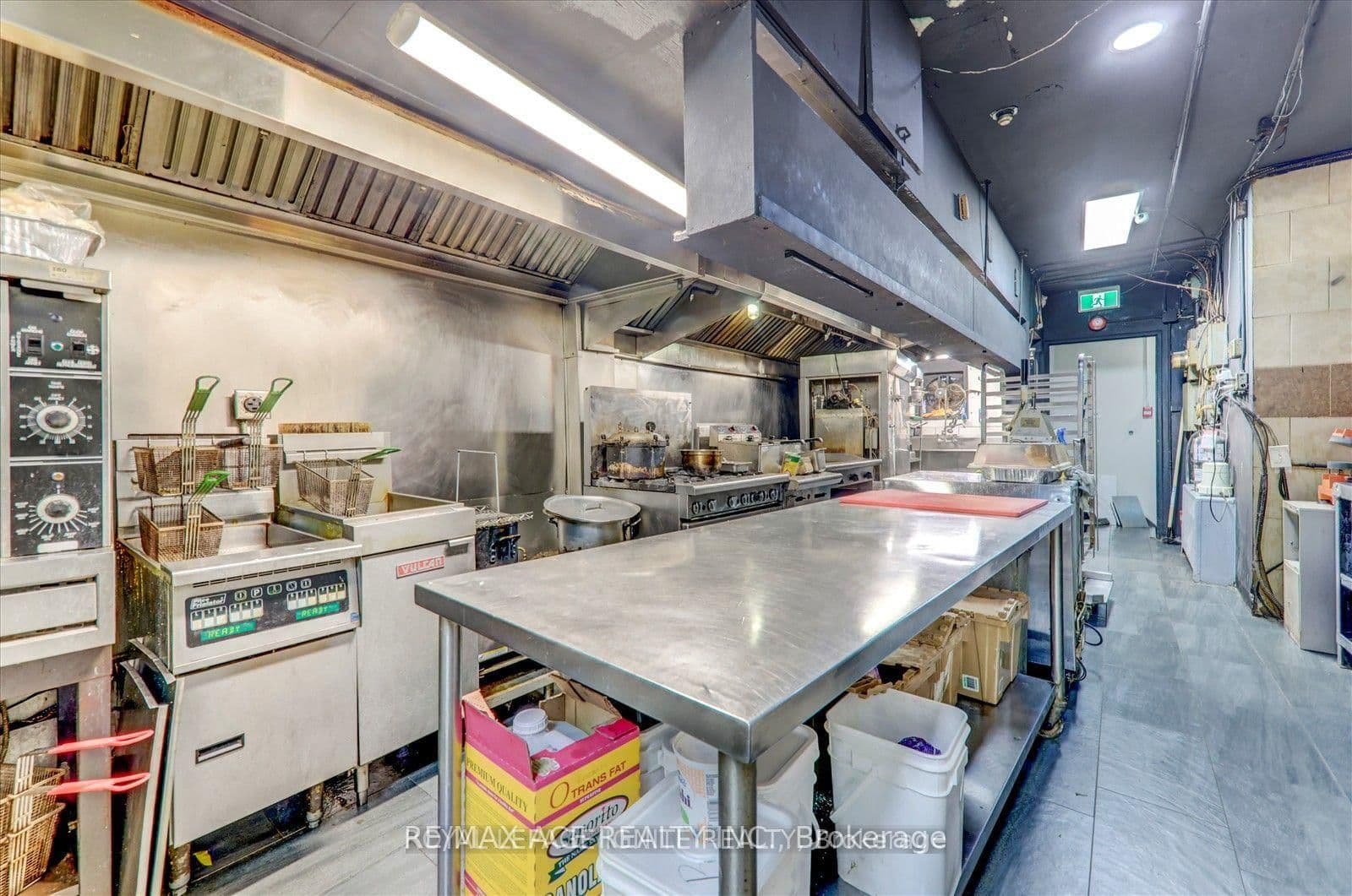 2398 Eglinton Avenue E thumbnail 14