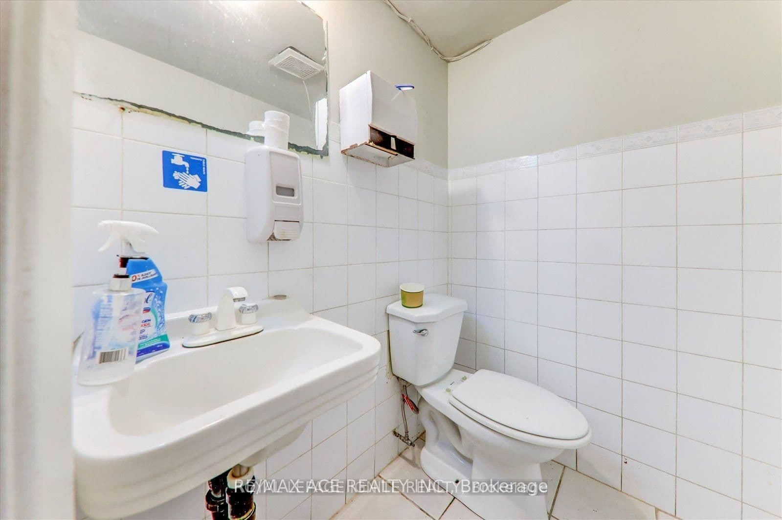 2398 Eglinton Avenue E thumbnail 22