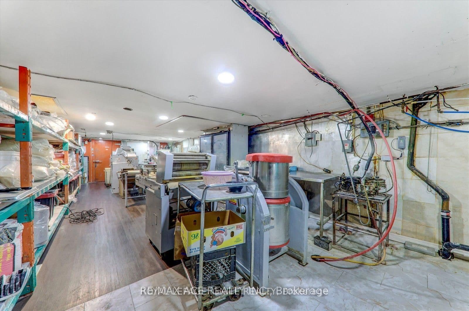 2398 Eglinton Avenue E thumbnail 23