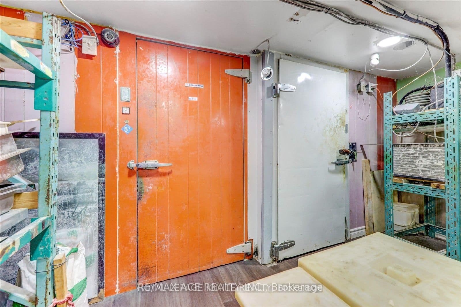 2398 Eglinton Avenue E thumbnail 29