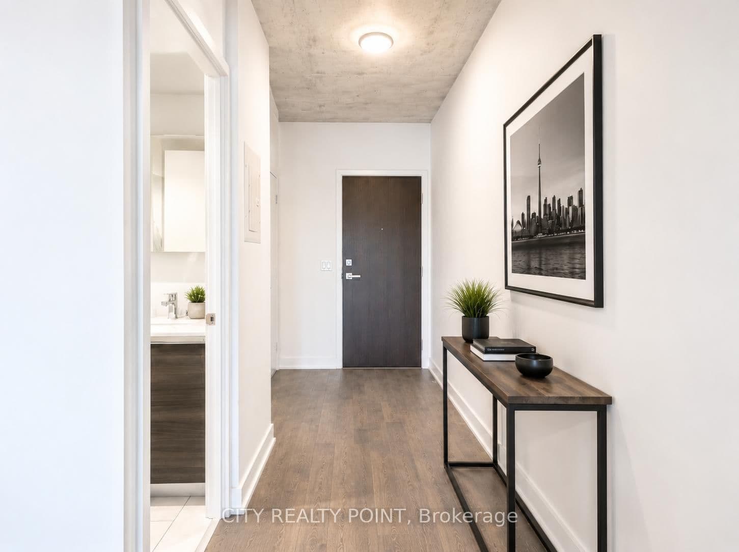 1190 Dundas Street E, Unit 505 thumbnail 2