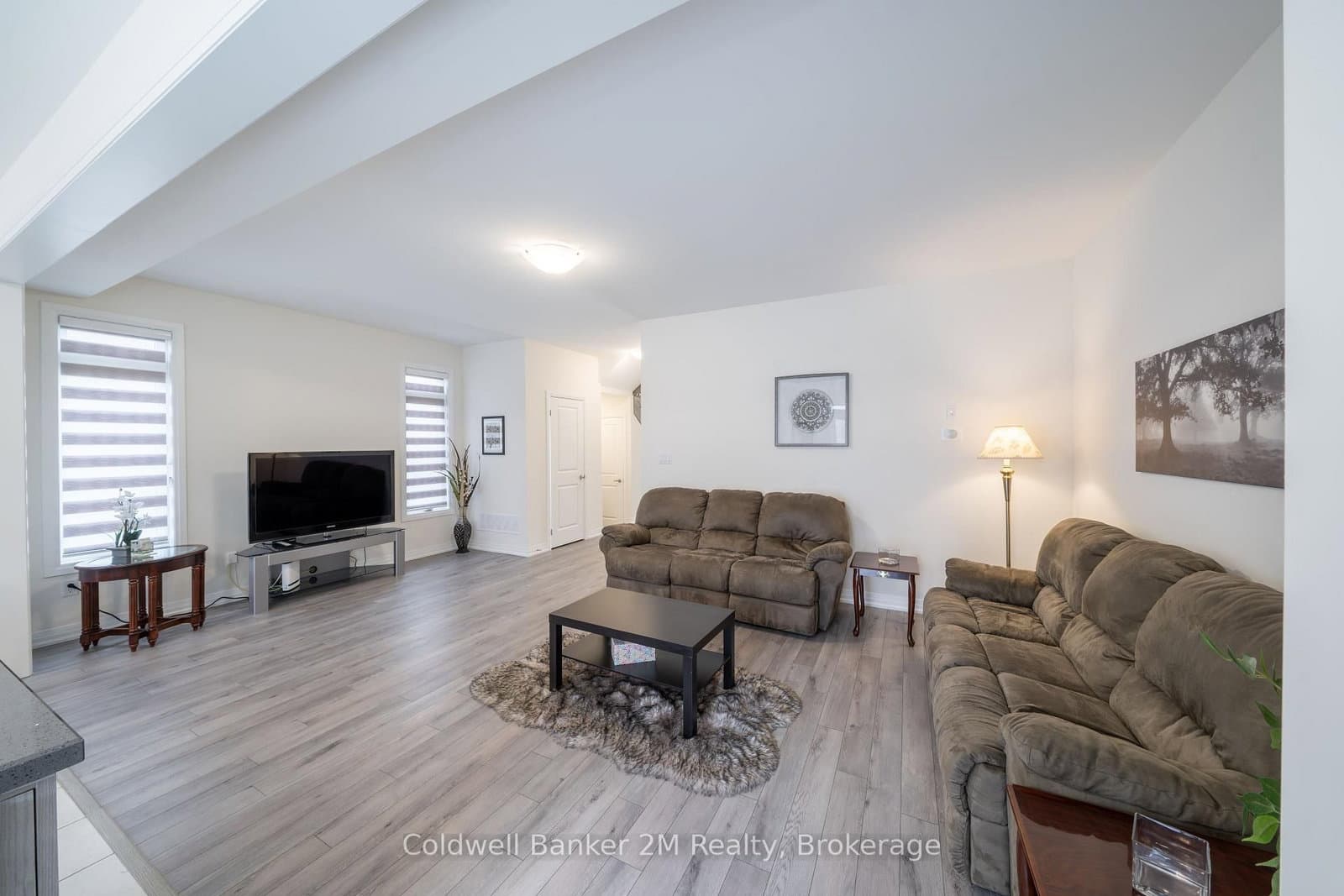 136 Ogston Crescent thumbnail 16