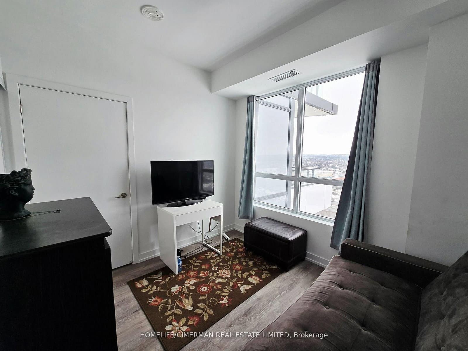 1435 Celebration Drive, Unit 2408 thumbnail 19