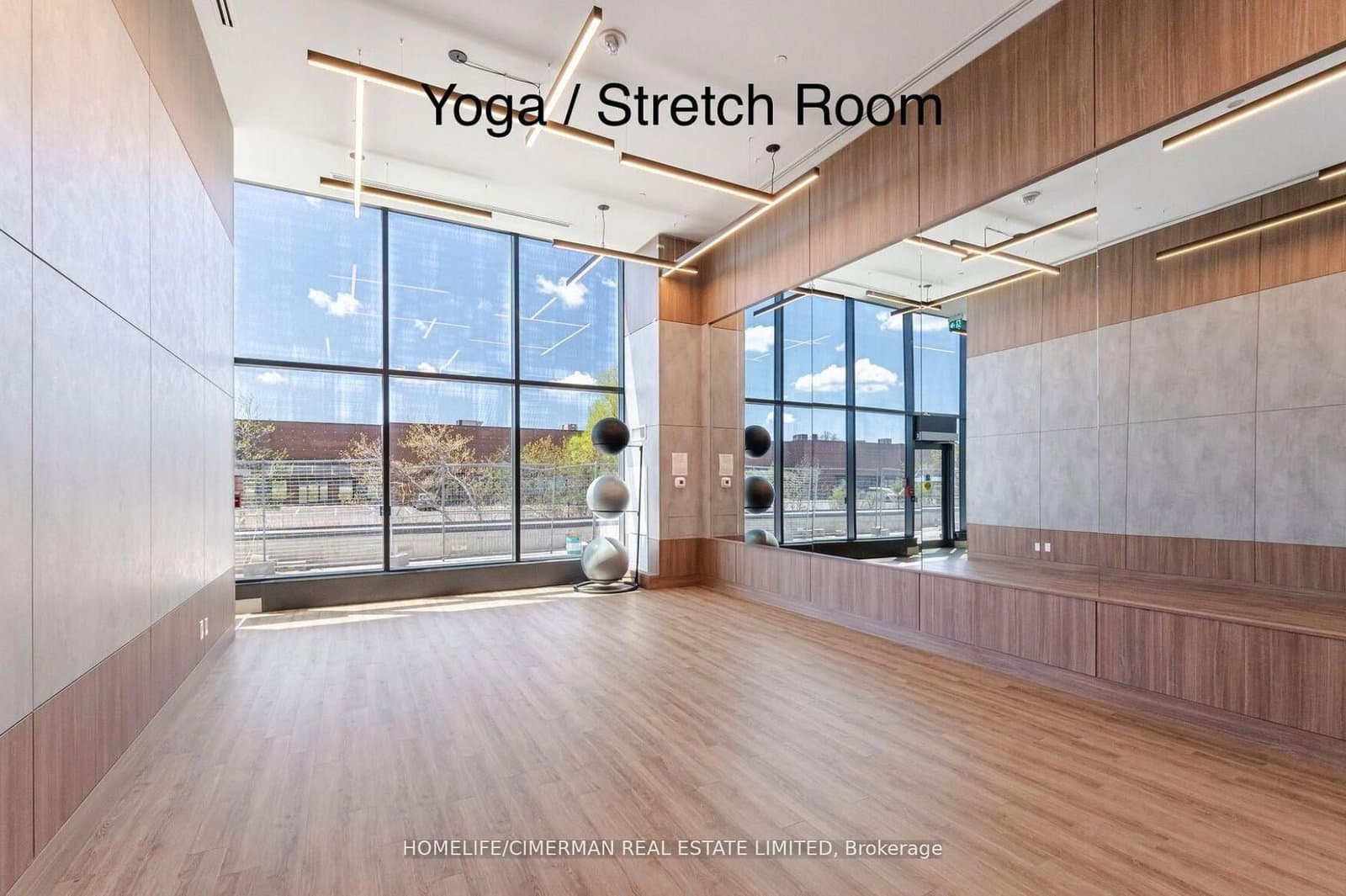 1435 Celebration Drive, Unit 2408 thumbnail 28