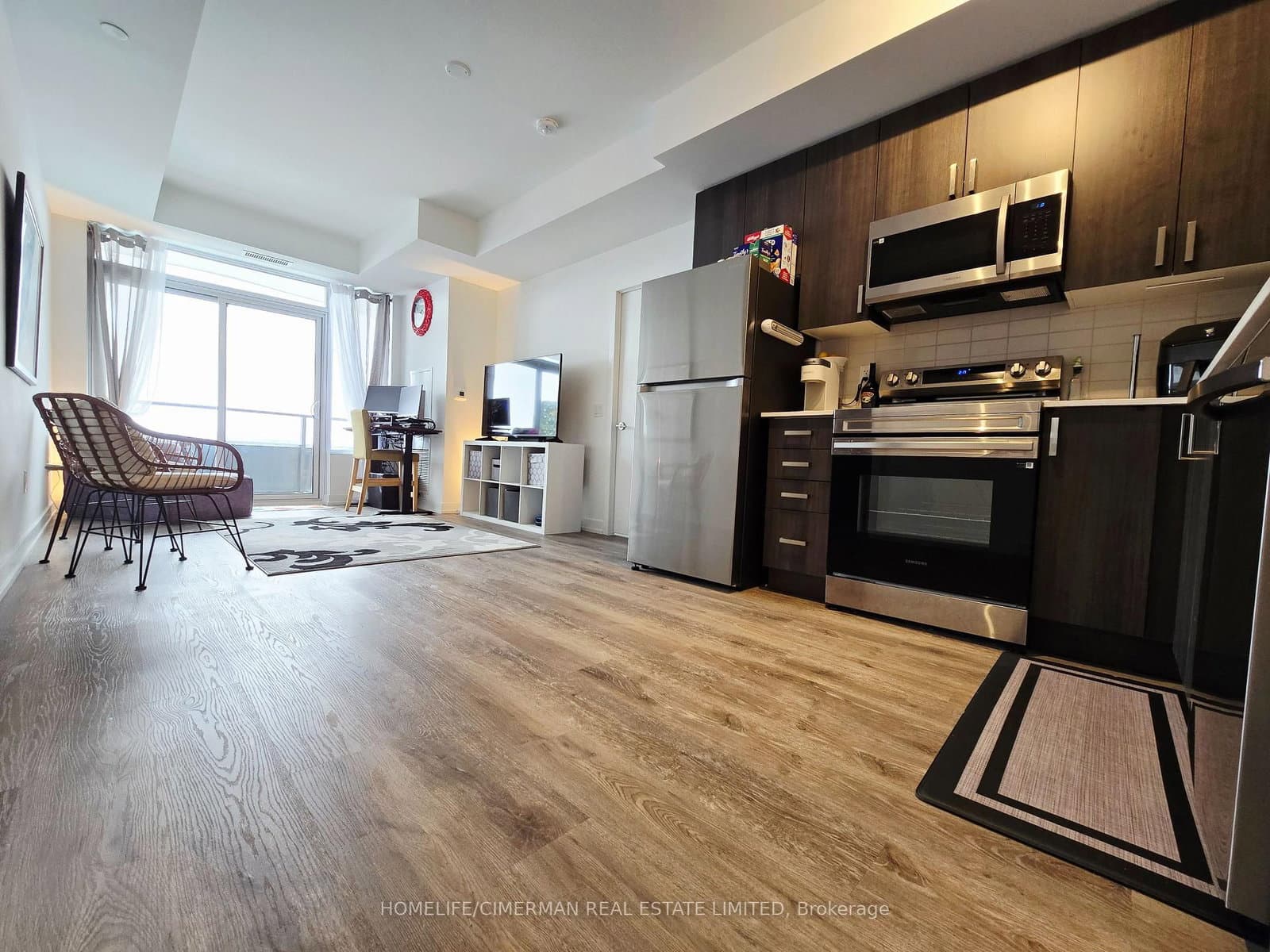 1435 Celebration Drive, Unit 2408 thumbnail 5