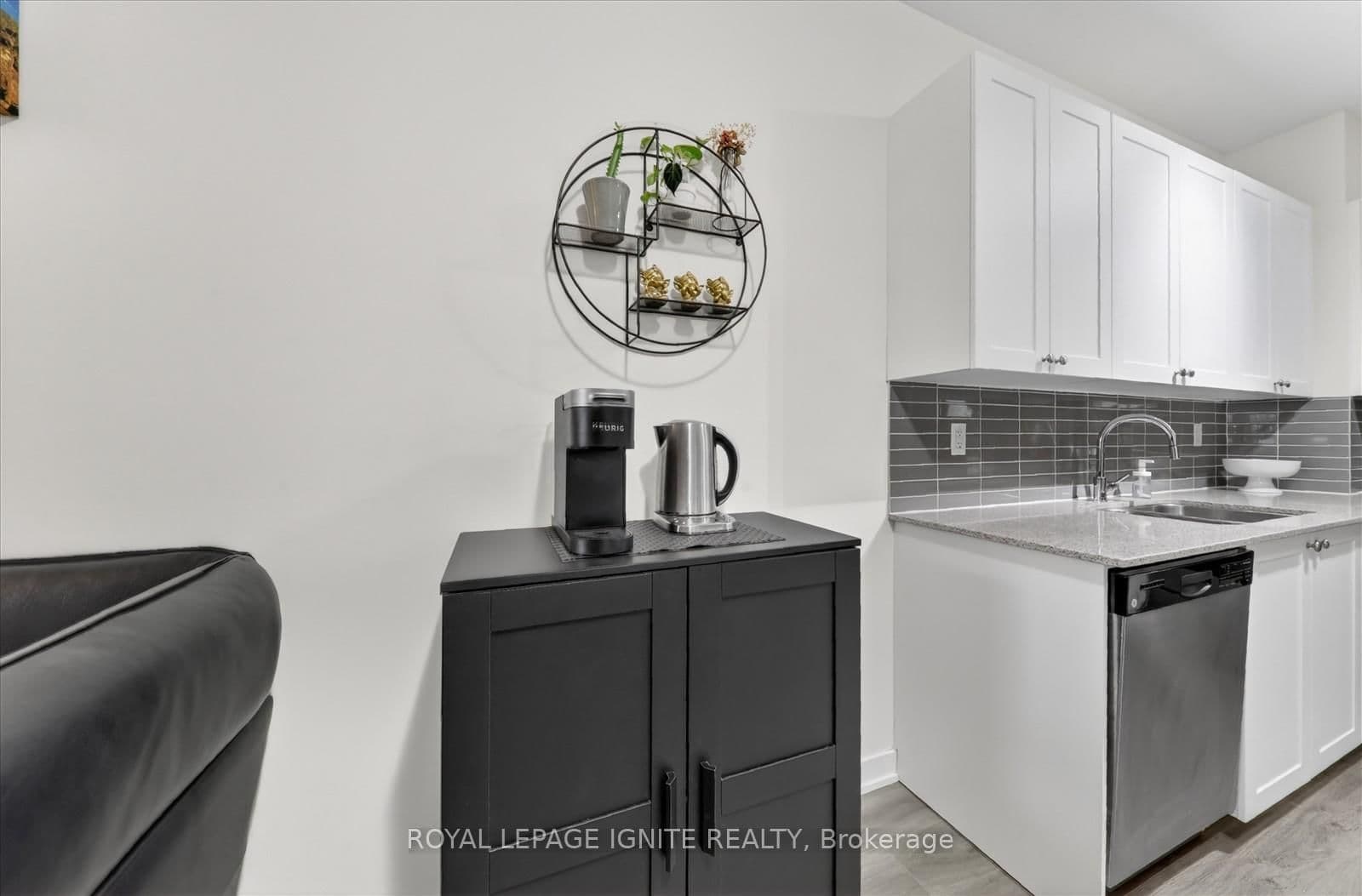 3560 St Clair Avenue E, Unit 109 thumbnail 10
