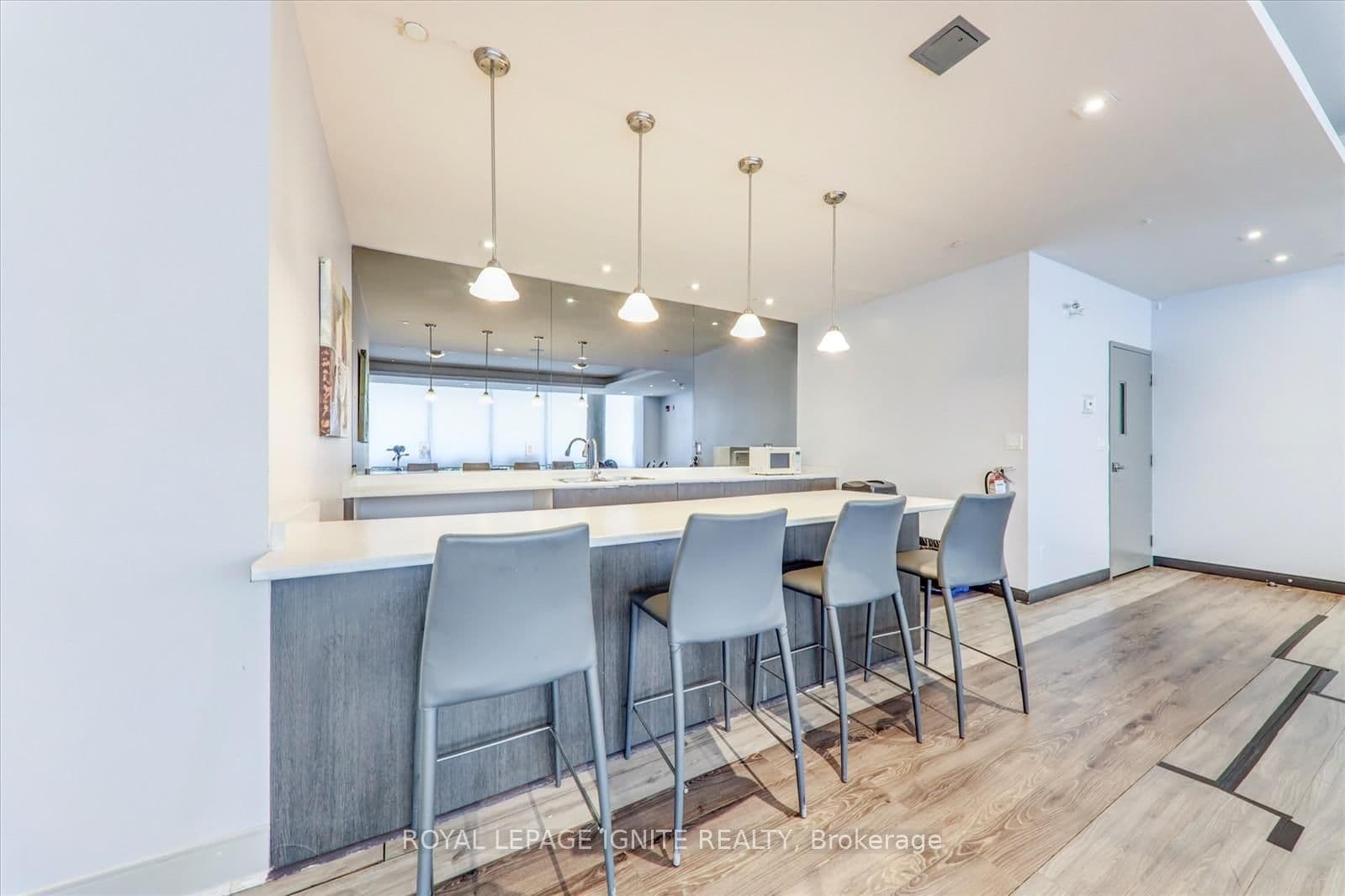 3560 St Clair Avenue E, Unit 109 thumbnail 29