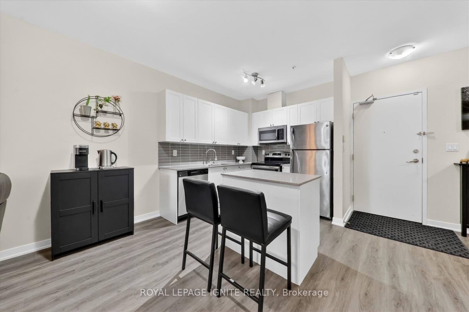 3560 St Clair Avenue E, Unit 109 thumbnail 9