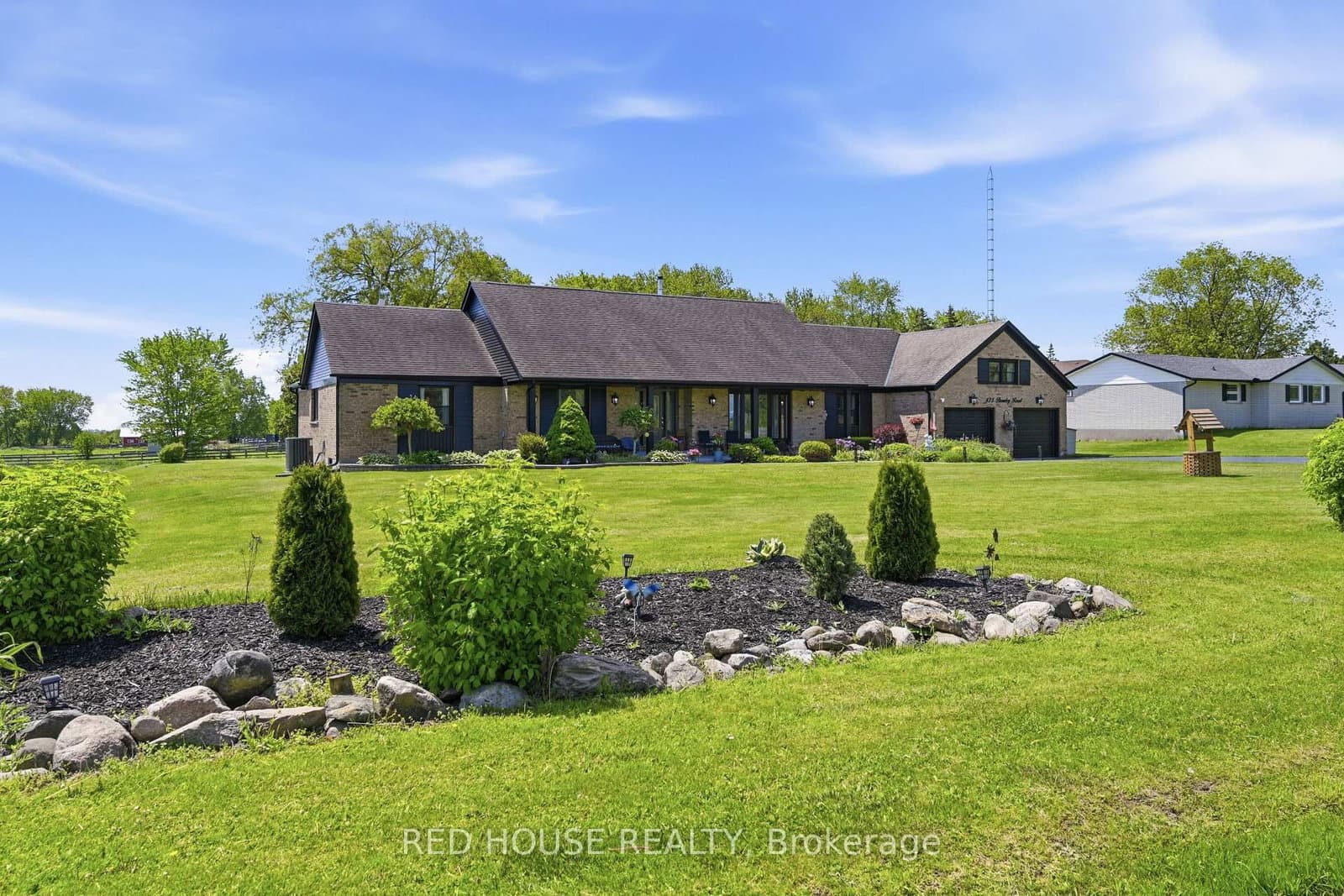 875 Brawley Road W - Image 1
