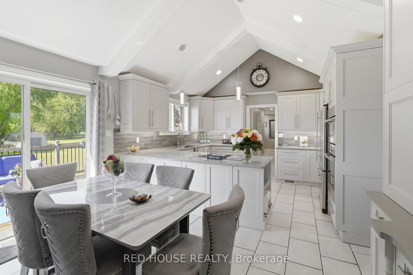875 Brawley Road W thumbnail 6