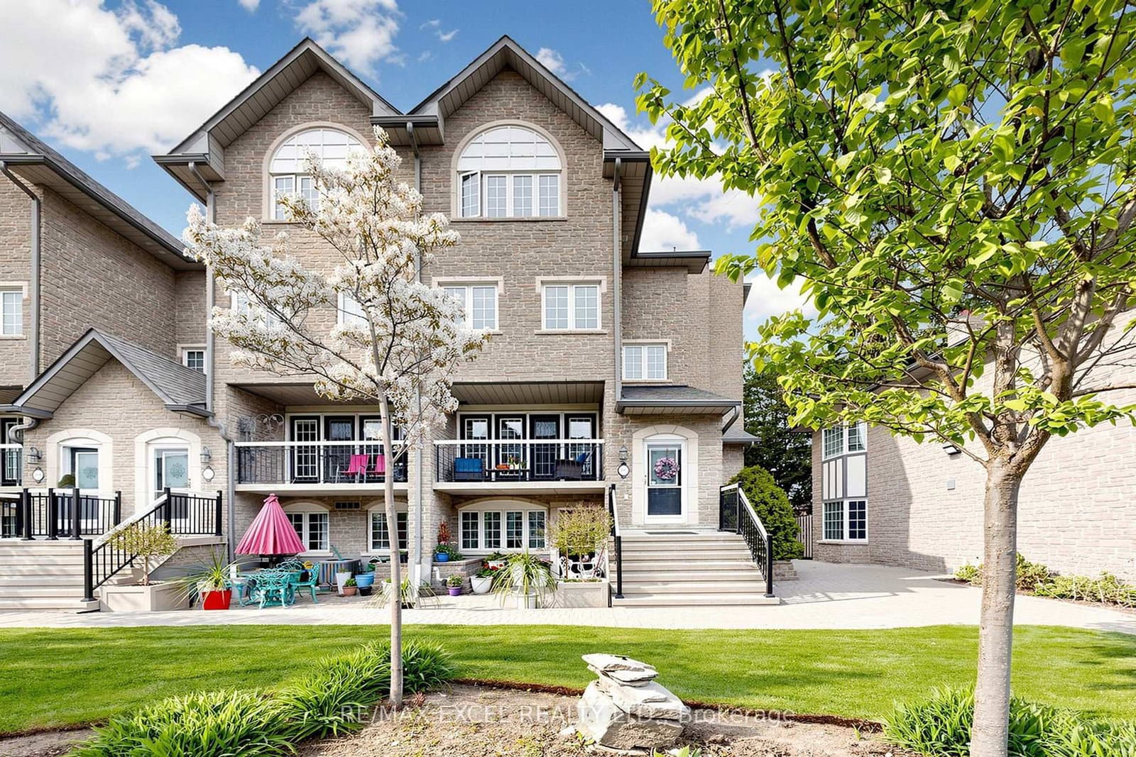 1995 Royal Road, Unit 206 thumbnail 5